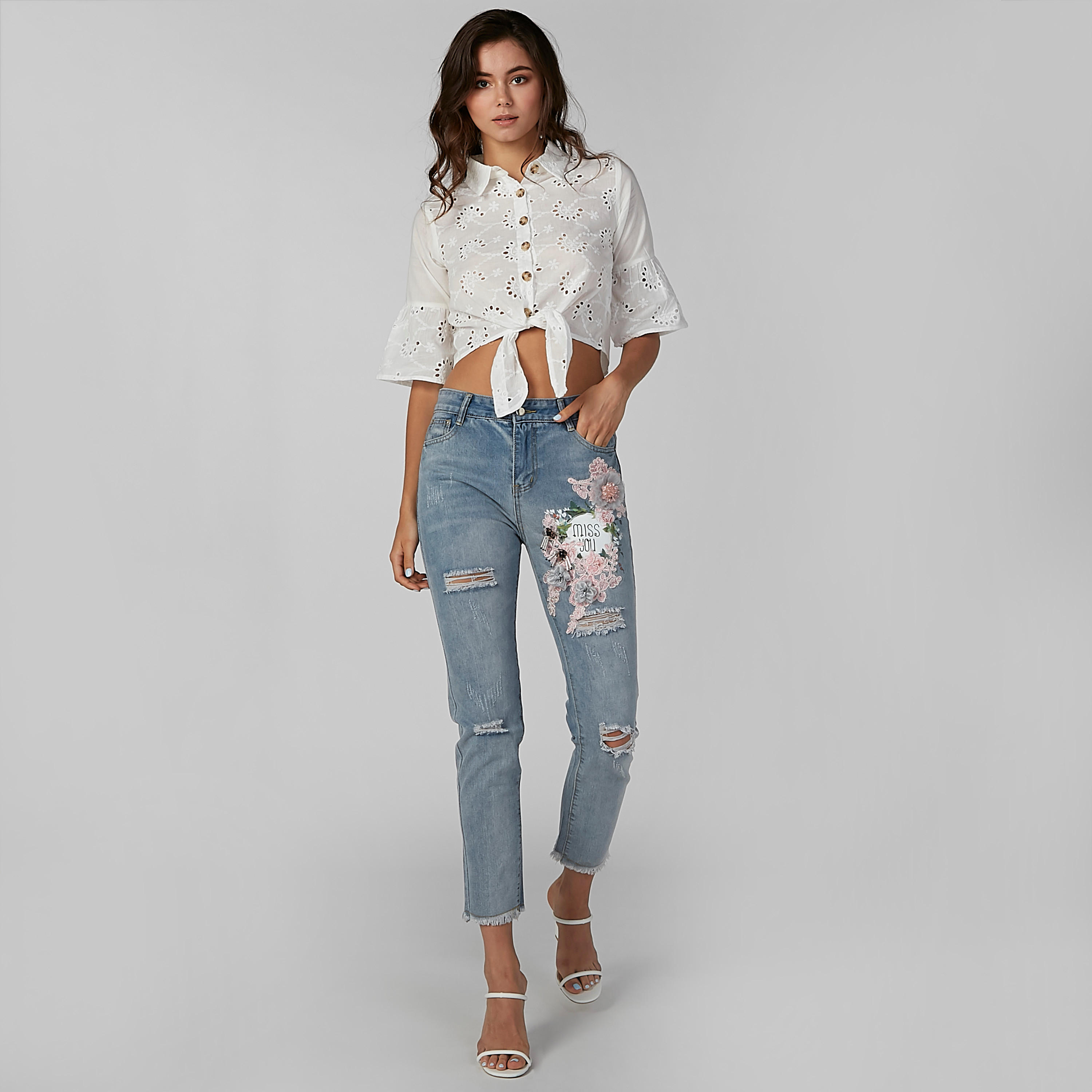 Mid-Rise Embroidered Jeans with Pocket Detail-women-clothing-bottoms-jeans-image-3
