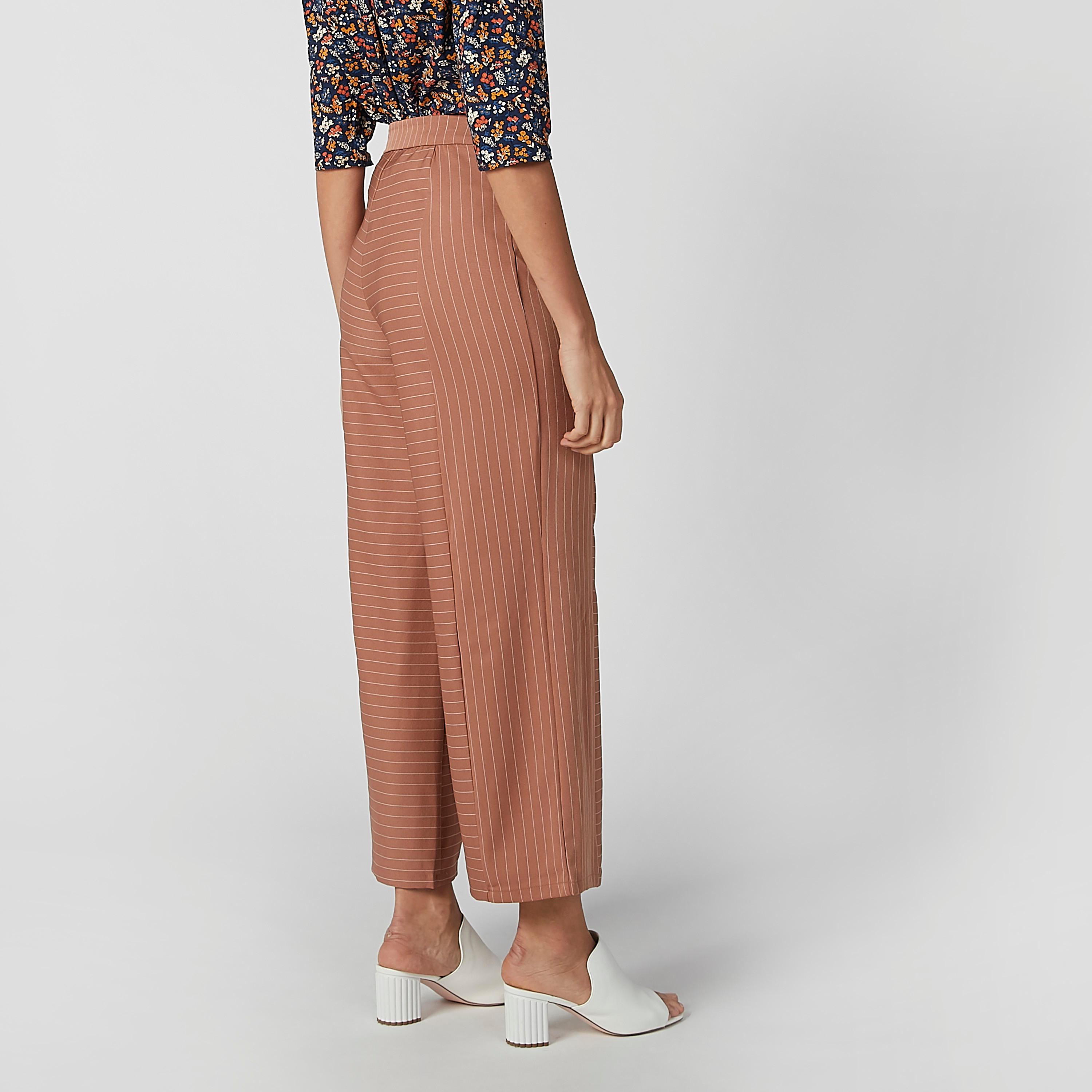 بنطال بالازو مقلّم بخصر مطّاطي متوسط الارتفاع-women-clothing-bottoms-trousers-image-3