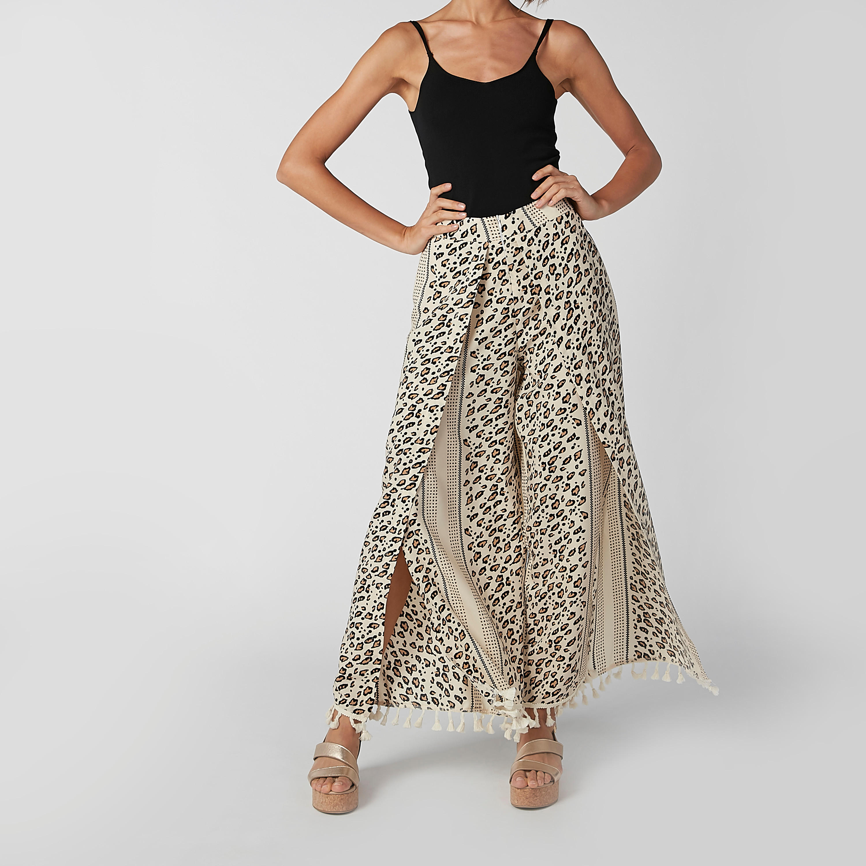 بنطال بالازو طويل بفتحة جانبية وشرّابات وطبعات-women-clothing-bottoms-trousers-image-1