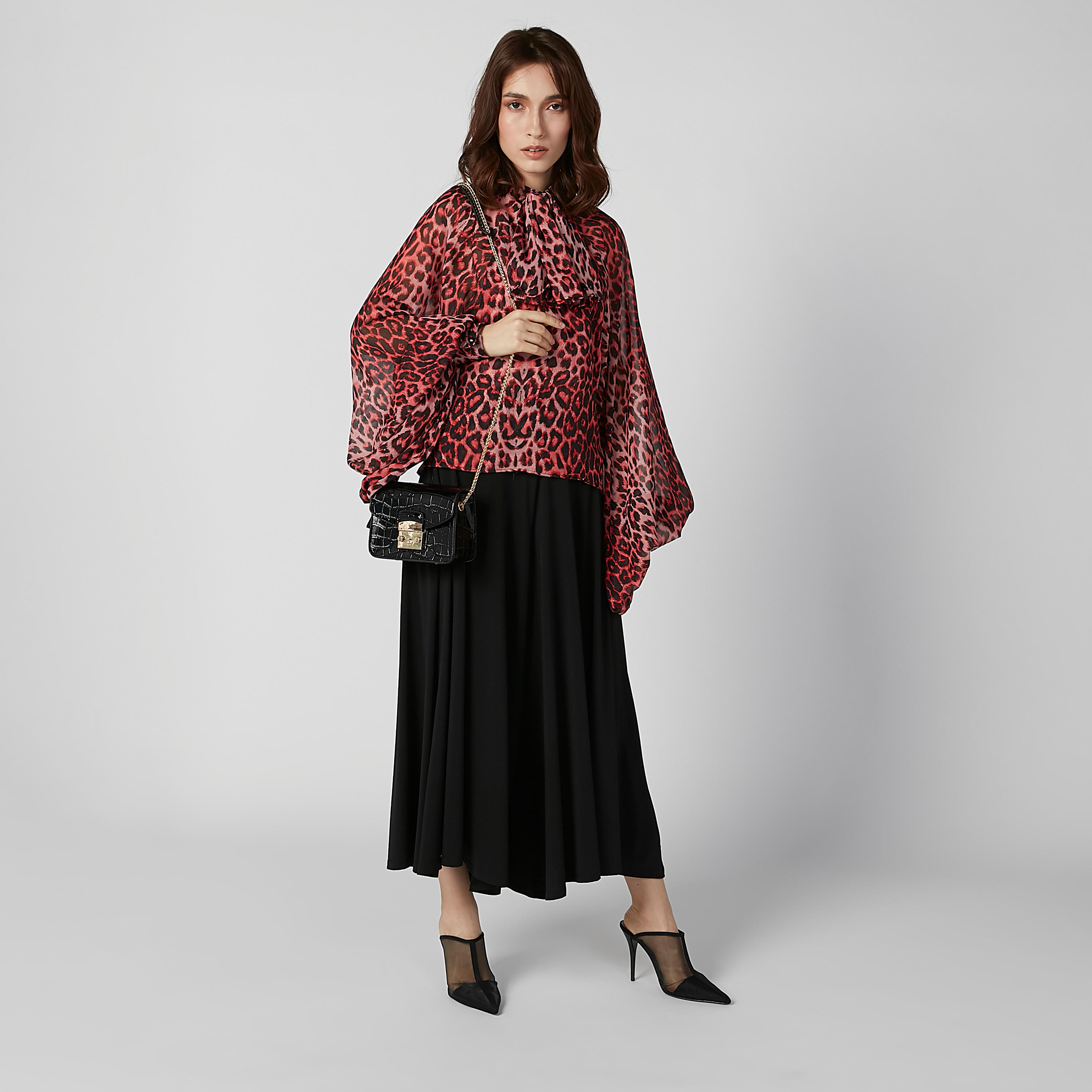 بلوزة بقصّة واسعة وفيونكة وأكمام واسعة وطبعات حيوانات-women-clothing-shirtsandblouses-blouses-image-5