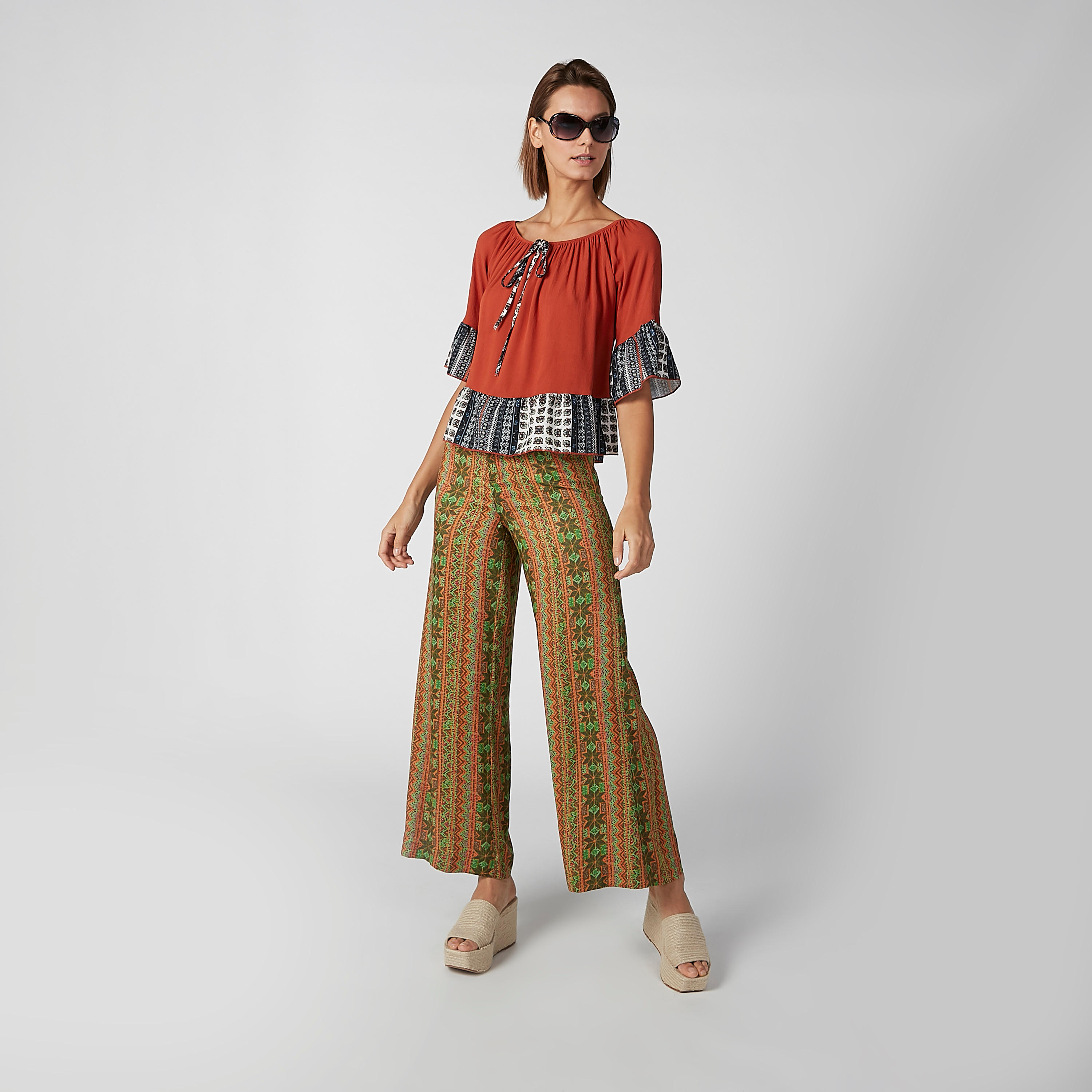 بلوزة قصيرة بأكمام واسعة وأربطة وطبعات-women-clothing-shirtsandblouses-blouses-image-5