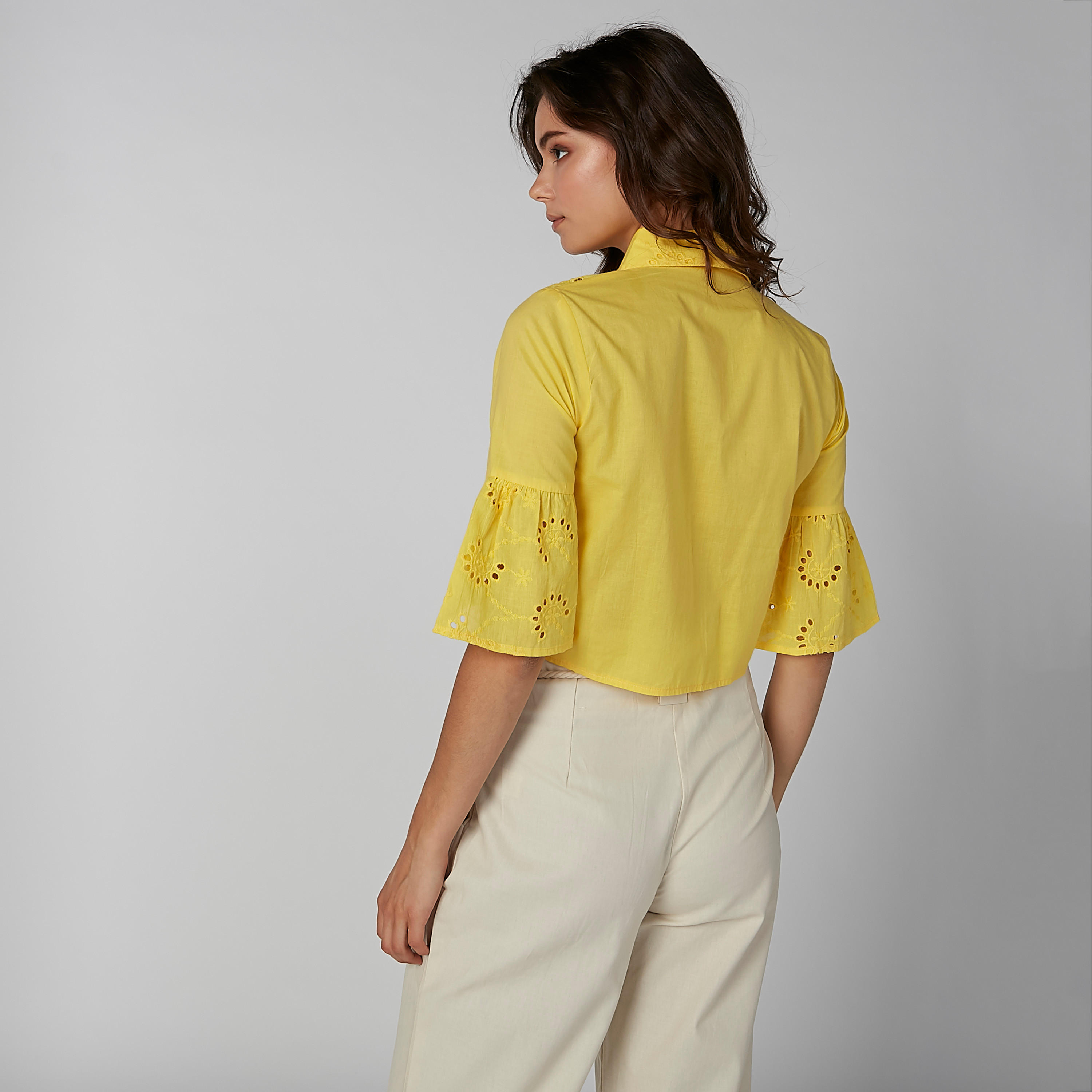 قميص شيفلي قصير بأكمام قصيرة وأربطة-women-clothing-shirtsandblouses-shirts-image-3