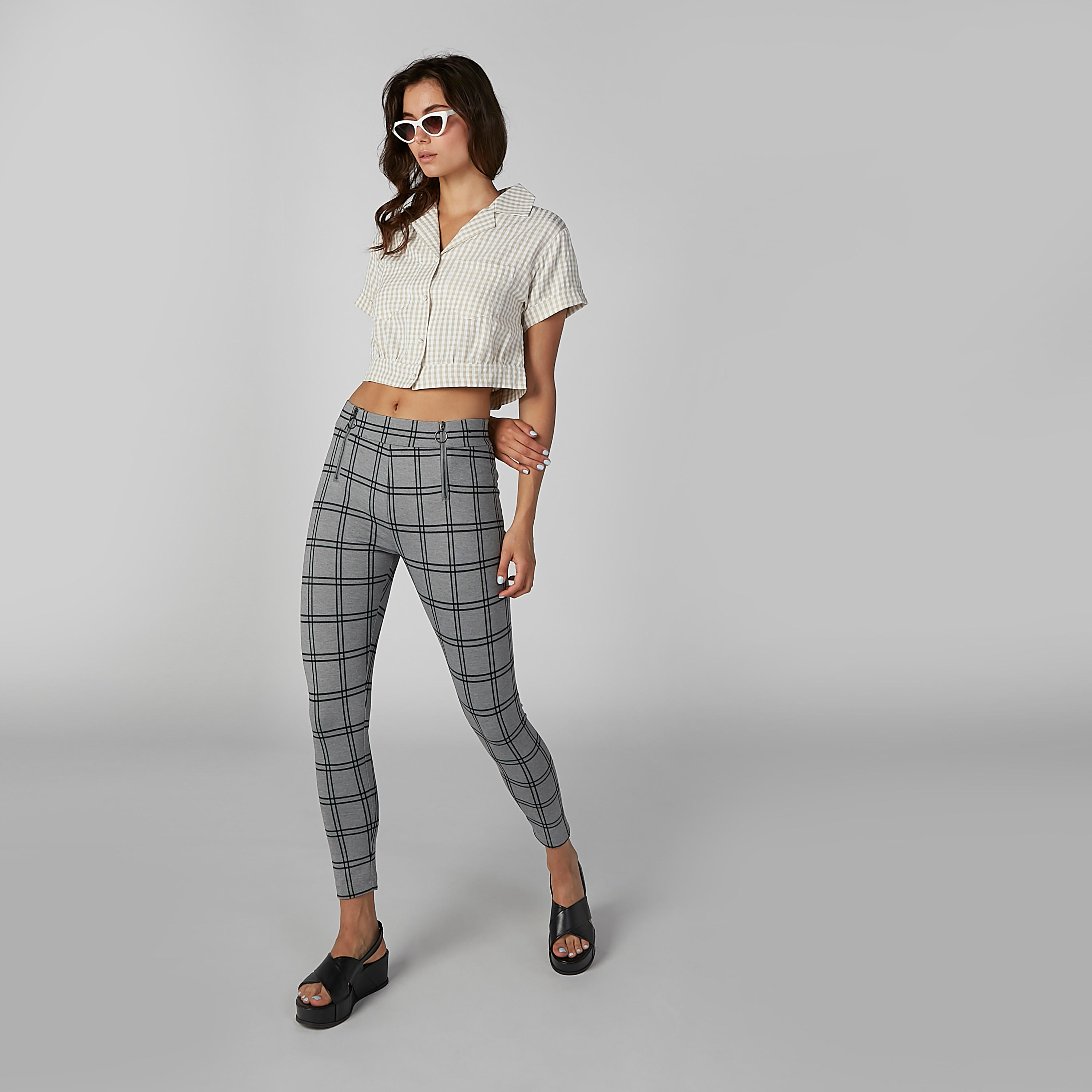 قميص كاروهات قصير بأكمام قصيرة-women-clothing-shirtsandblouses-shirts-image-1