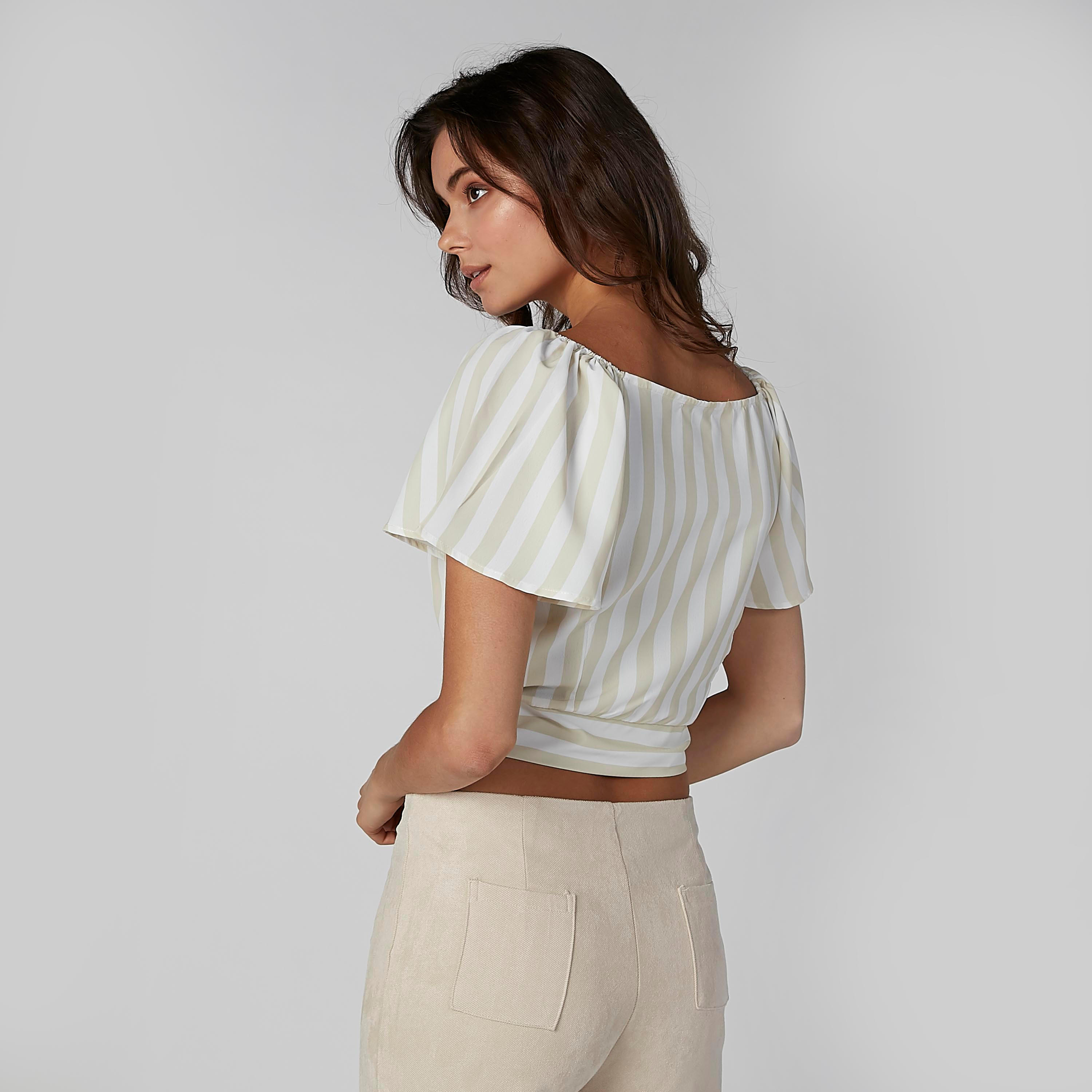 بلوزة قصيرة مقلمة بأكمام قصيرة وأربطة-women-clothing-shirtsandblouses-blouses-image-5