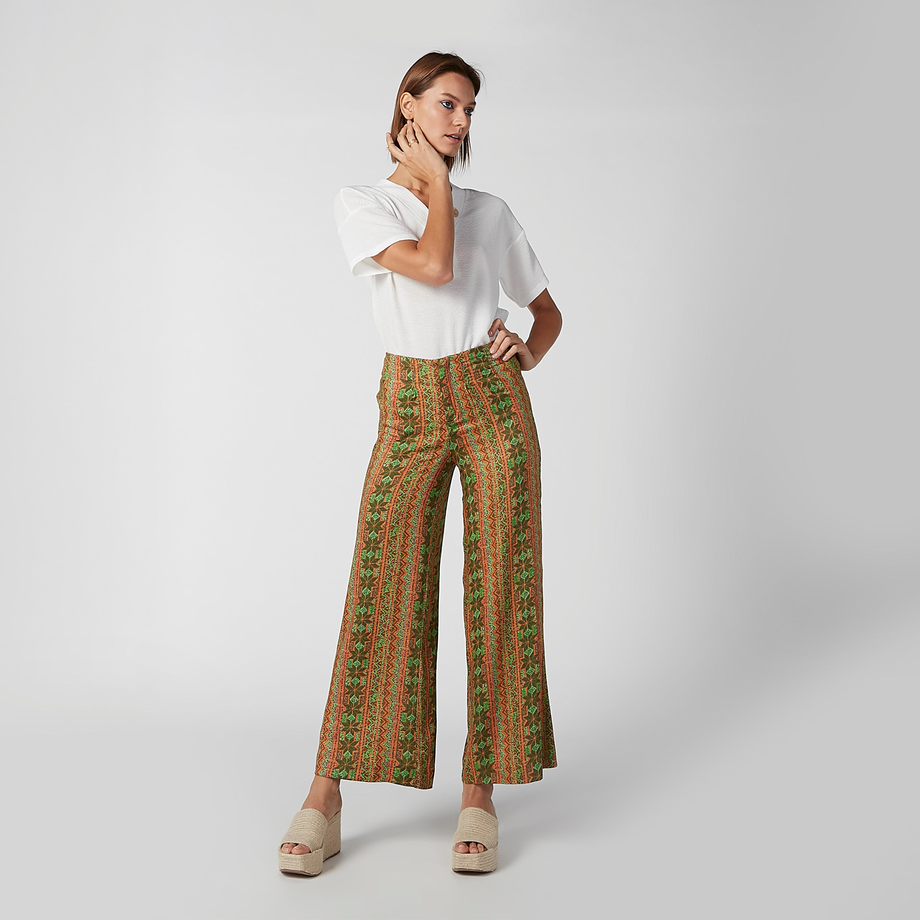 Textured Top with V-neck and Drop Shoulder Sleeves-women-clothing-shirtsandblouses-blouses-image-4