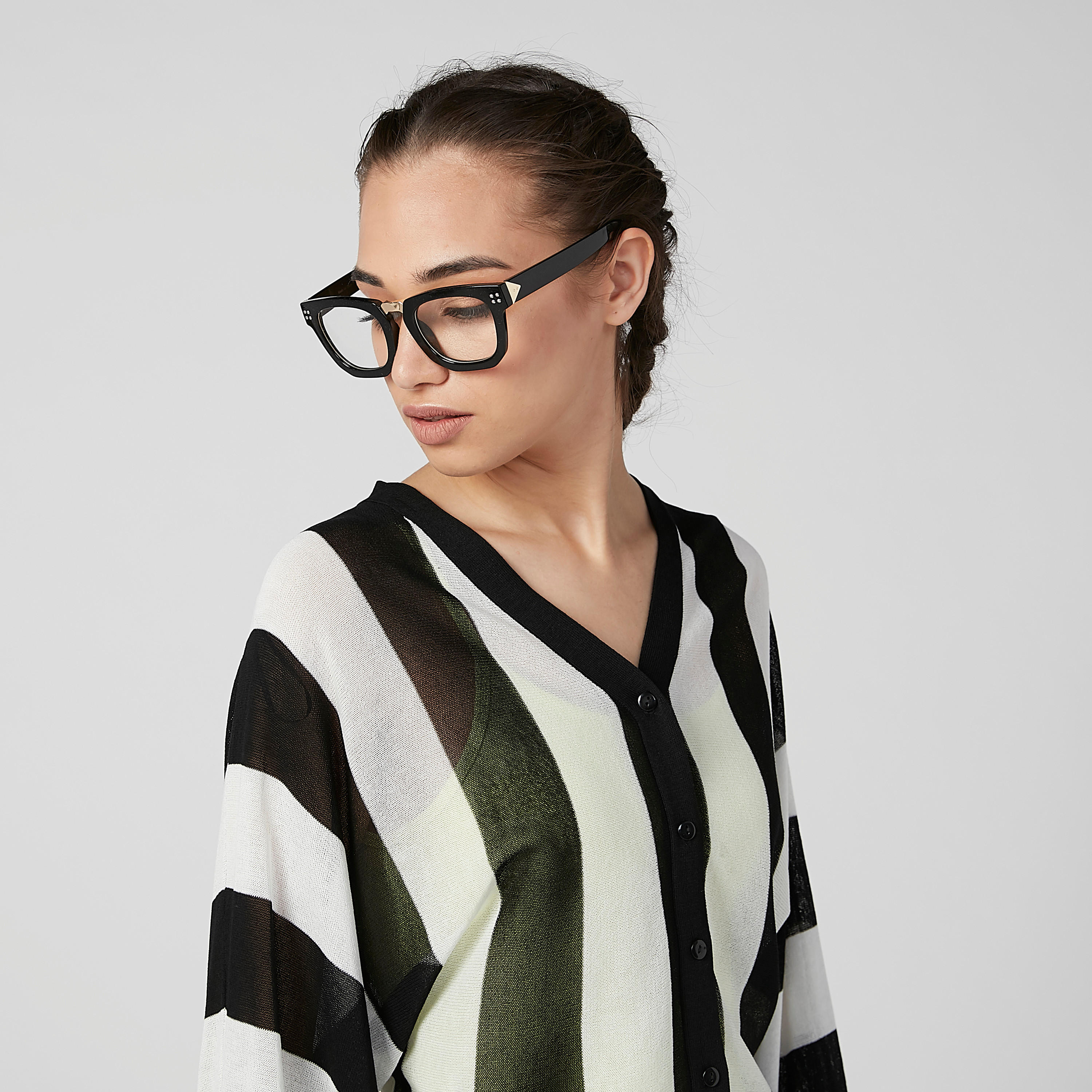 جامبر مقلّم بياقة V وأكمام طويلة-women-clothing-cardigansandjumpers-jumpers-image-4