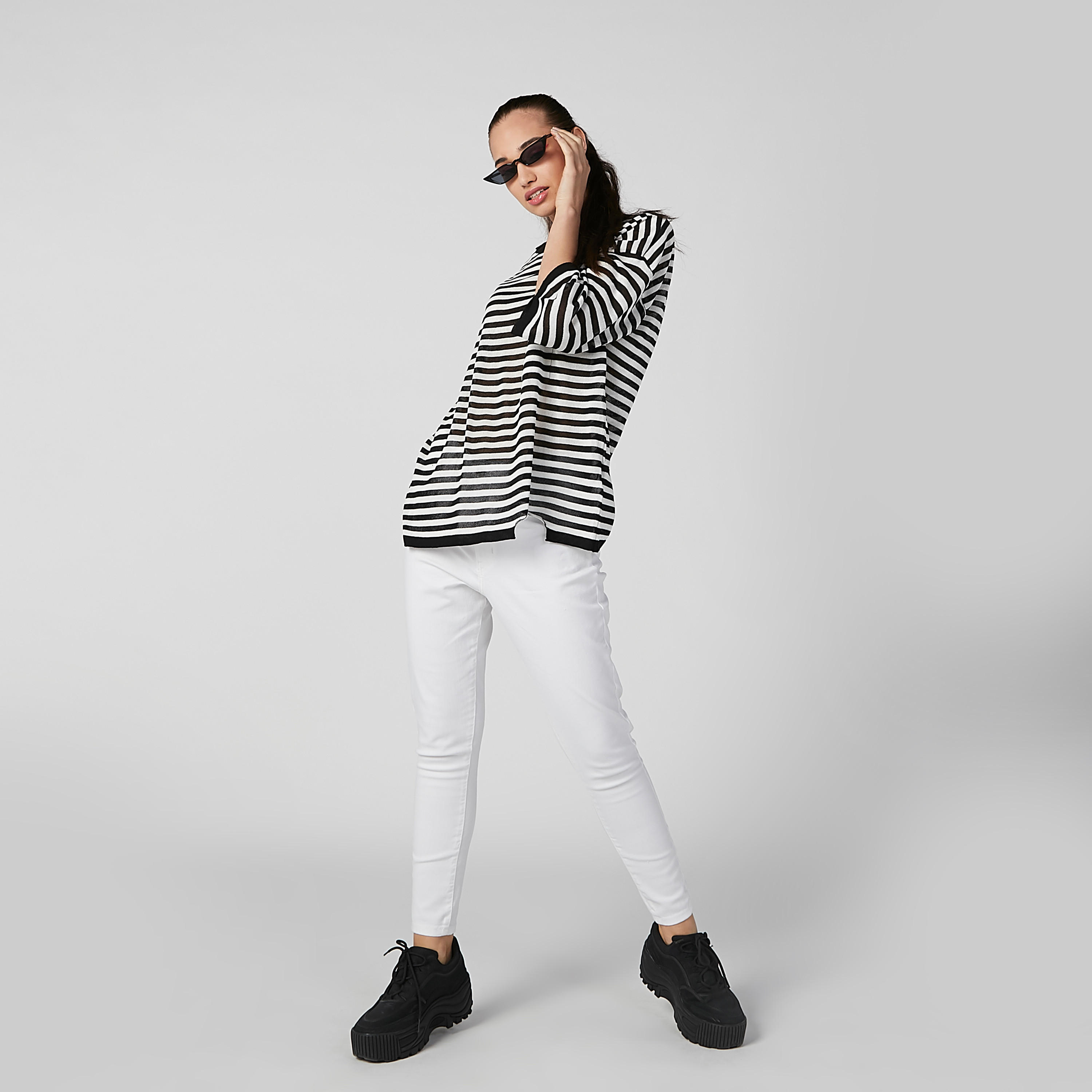 تيشيرت مقلّم بياقة مستديرة وأكمام 3/4-women-clothing-tshirts-image-5