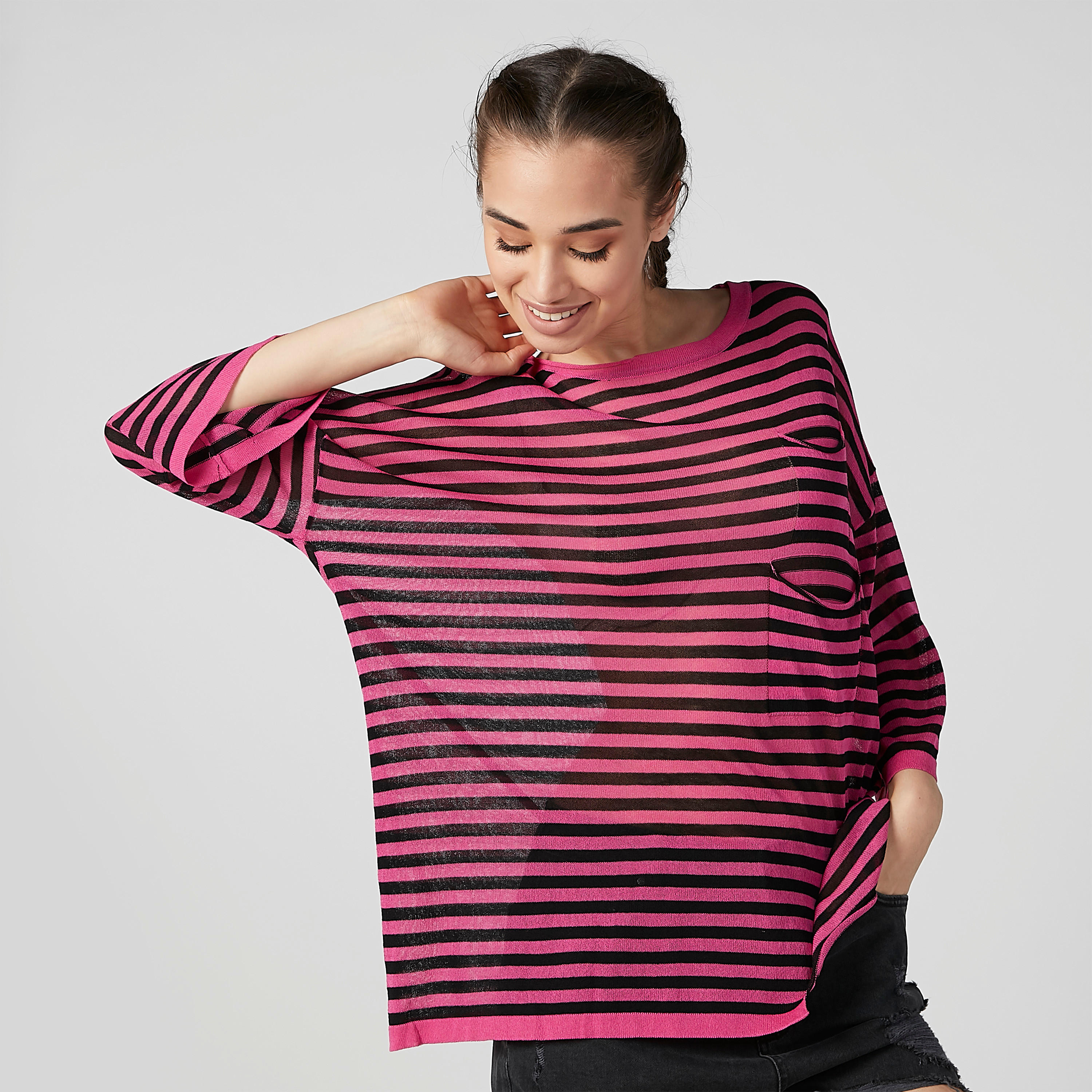 تيشيرت مقلّم بياقة مستديرة وأكمام 3/4-women-clothing-tshirts-image-1