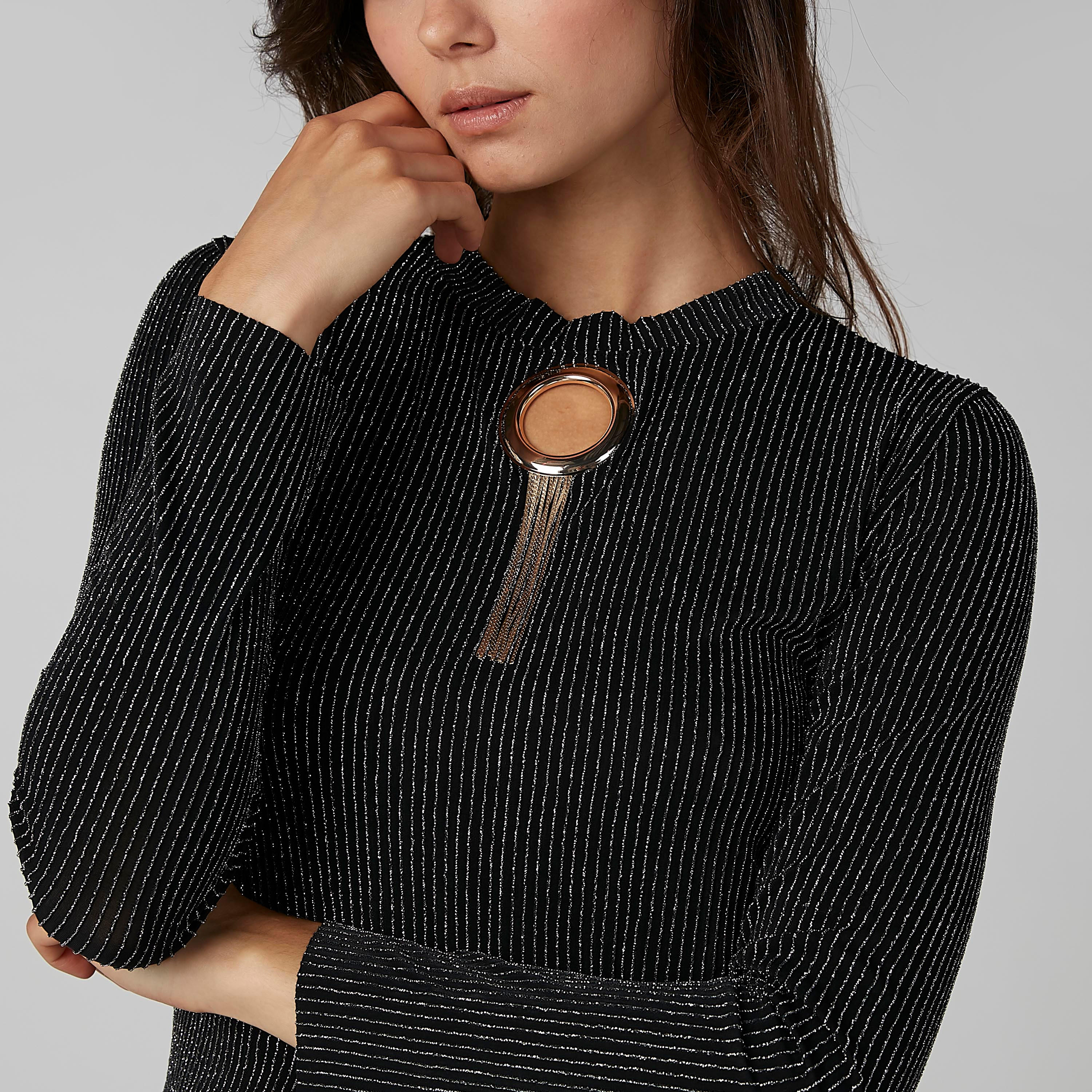 بلوزة بارزة الملمس بأكمام طويلة وحلقات-women-clothing-shirtsandblouses-blouses-image-3