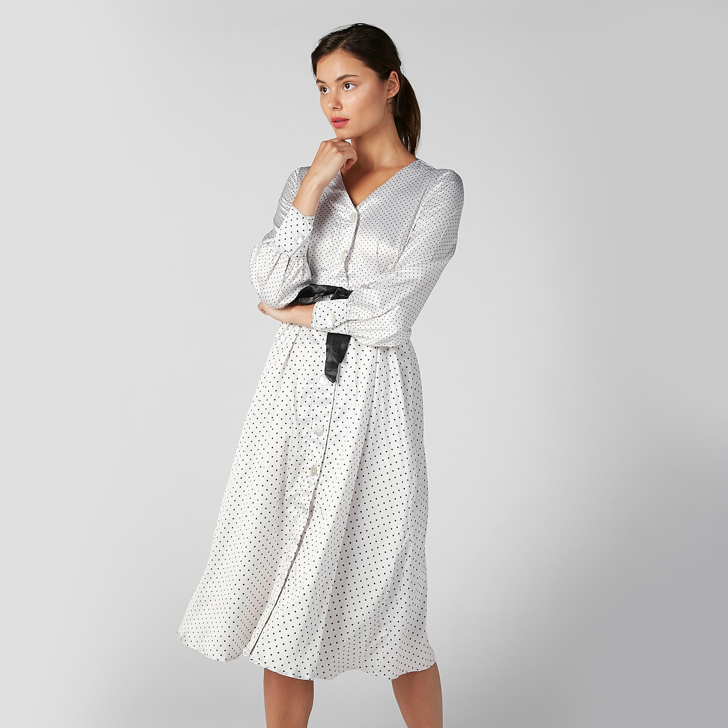 فستان إيه لاين متوسط الطول بخصر رباط متباين وطبعات منقّطة من تو إكستريمز-women-clothing-dresses-image-1