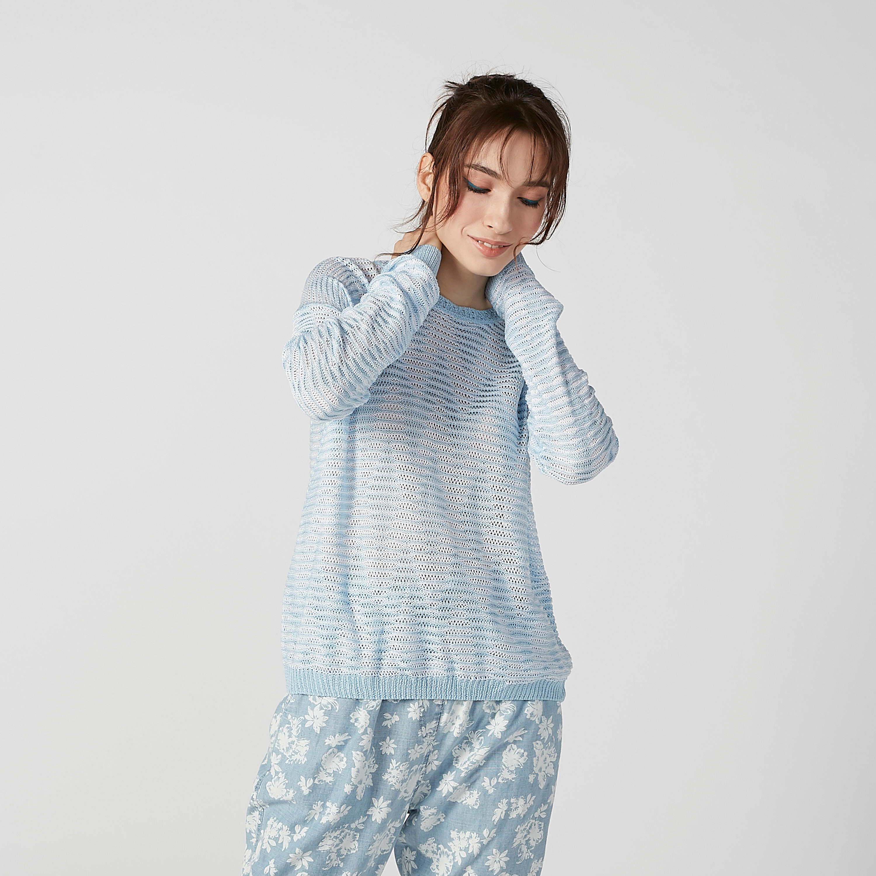 Textured Sweater with Round Neck and Long Sleeves-women-clothing-cardigansandjumpers-jumpers-image-3