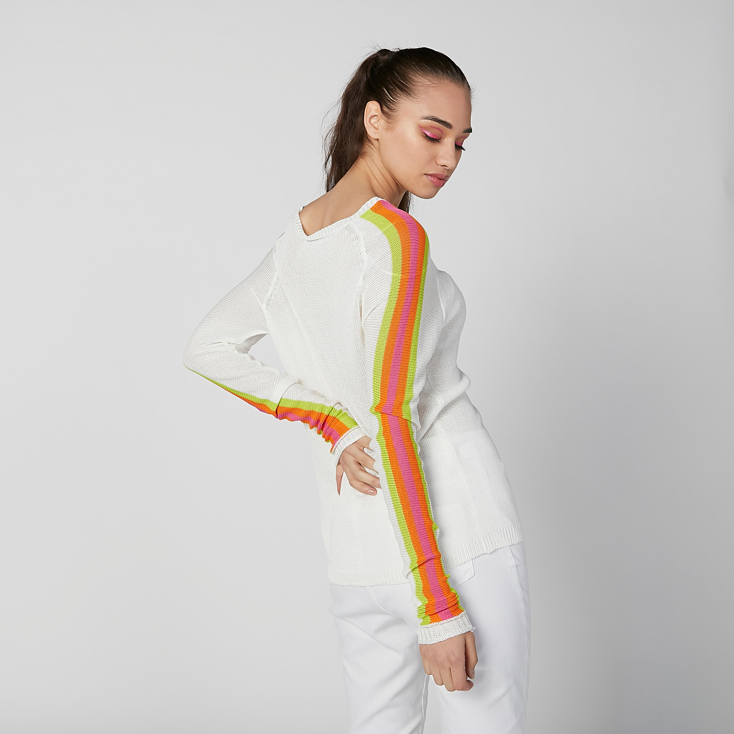 جامبر بارز الملمس بأكمام مغايرة وتقليم-women-clothing-cardigansandjumpers-jumpers-image-4