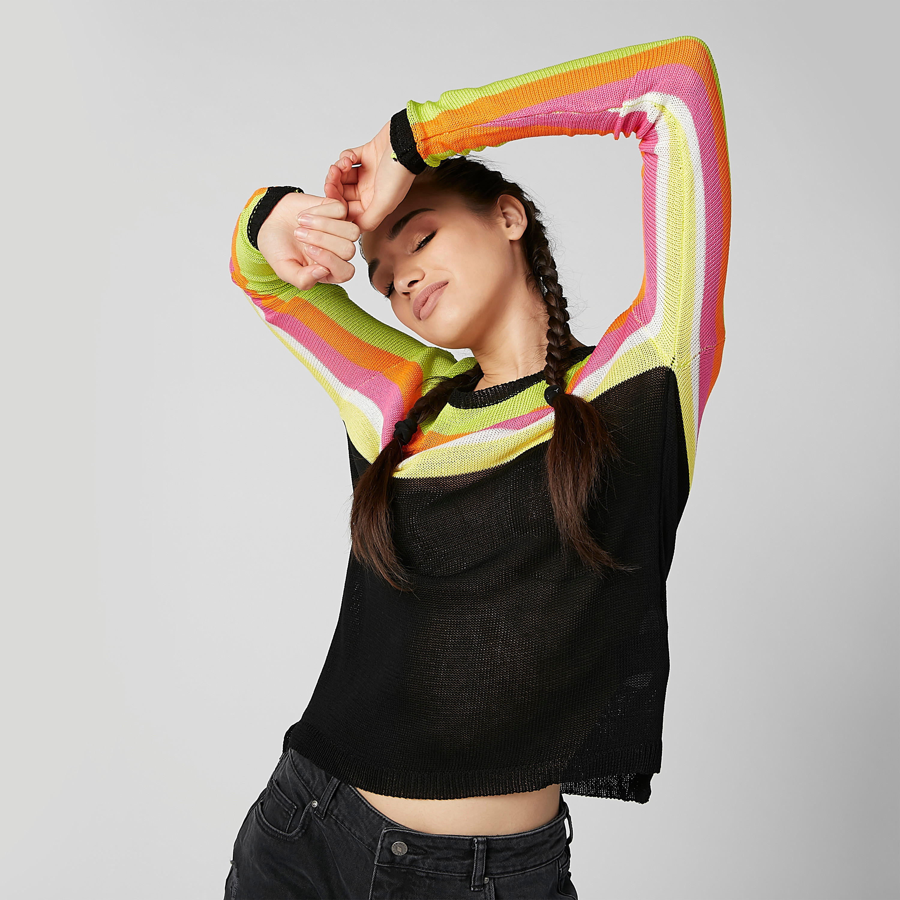 تيشيرت بارز الملمس بياقة مستديرة وأكمام طويلة-women-clothing-tshirts-image-4