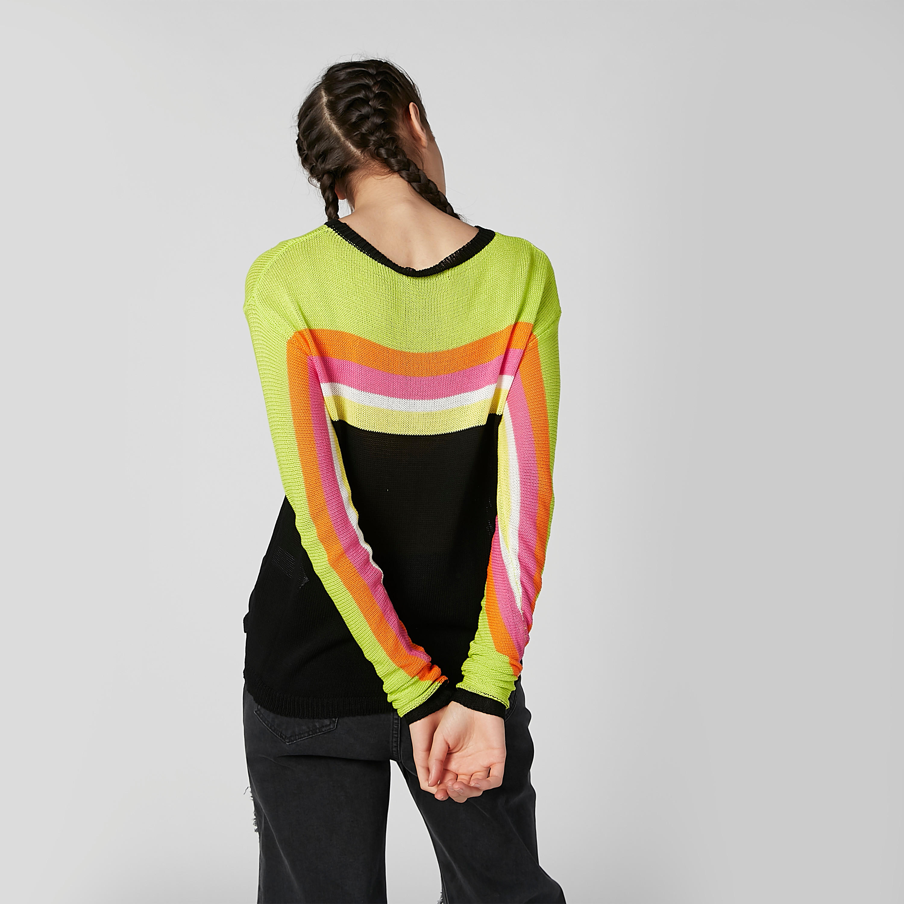تيشيرت بارز الملمس بياقة مستديرة وأكمام طويلة-women-clothing-tshirts-image-2