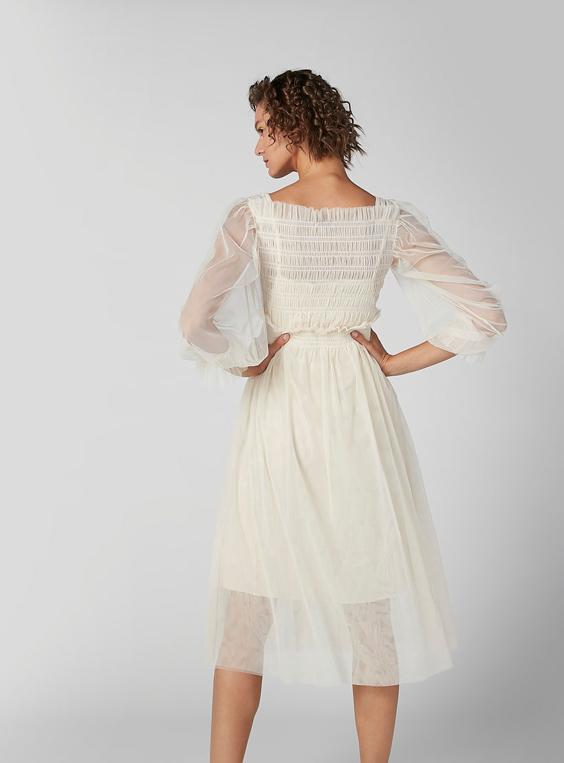 فستان إيه لاين ميدي بارز الملمس بأكمام 3/4 وتفاصيل مطرّزة-women-clothing-dresses-image-6