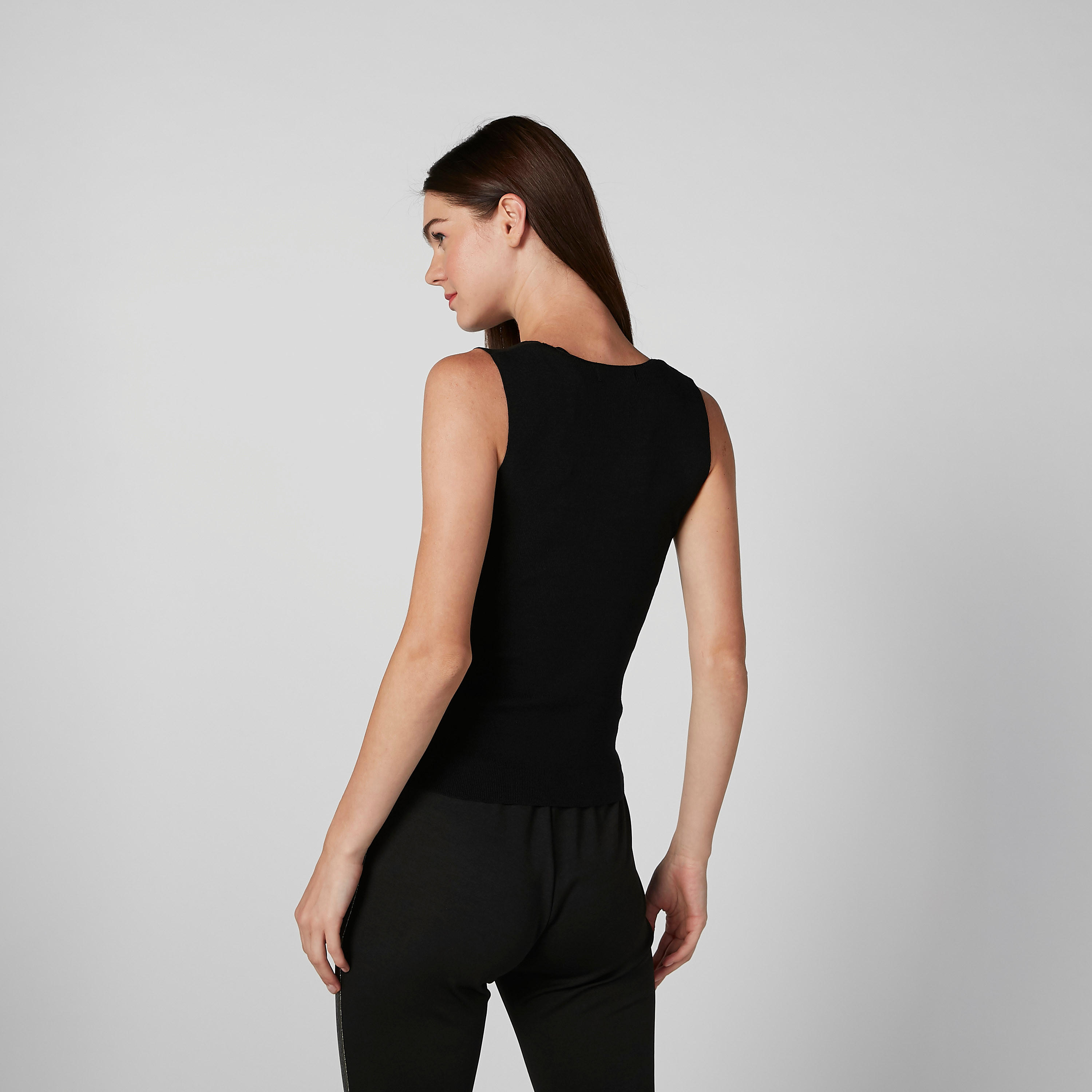 بلوزة بارزة الملمس دون أكمام بياقة V-women-clothing-shirtsandblouses-blouses-image-1