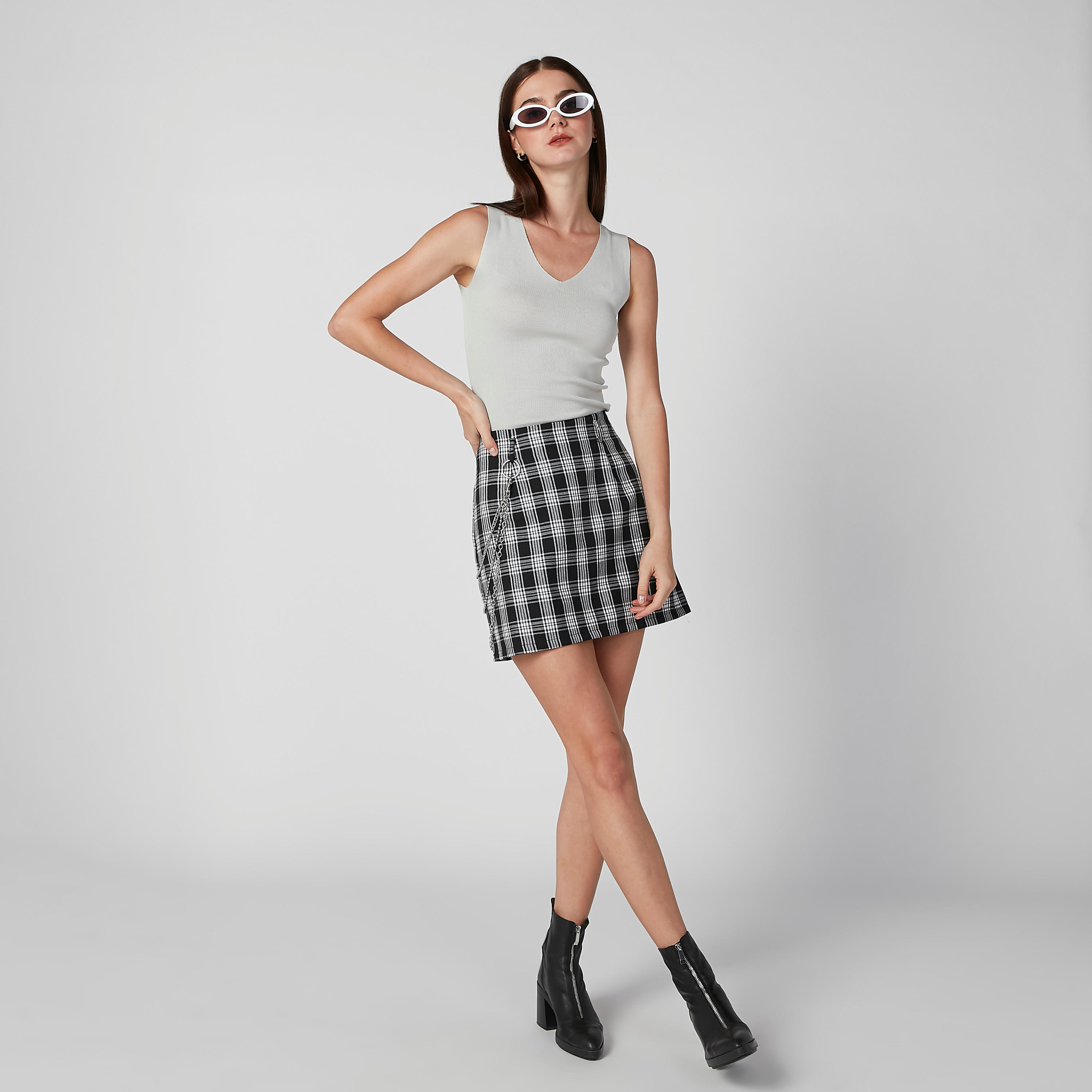 بلوزة بارزة الملمس دون أكمام بياقة V-women-clothing-shirtsandblouses-blouses-image-2