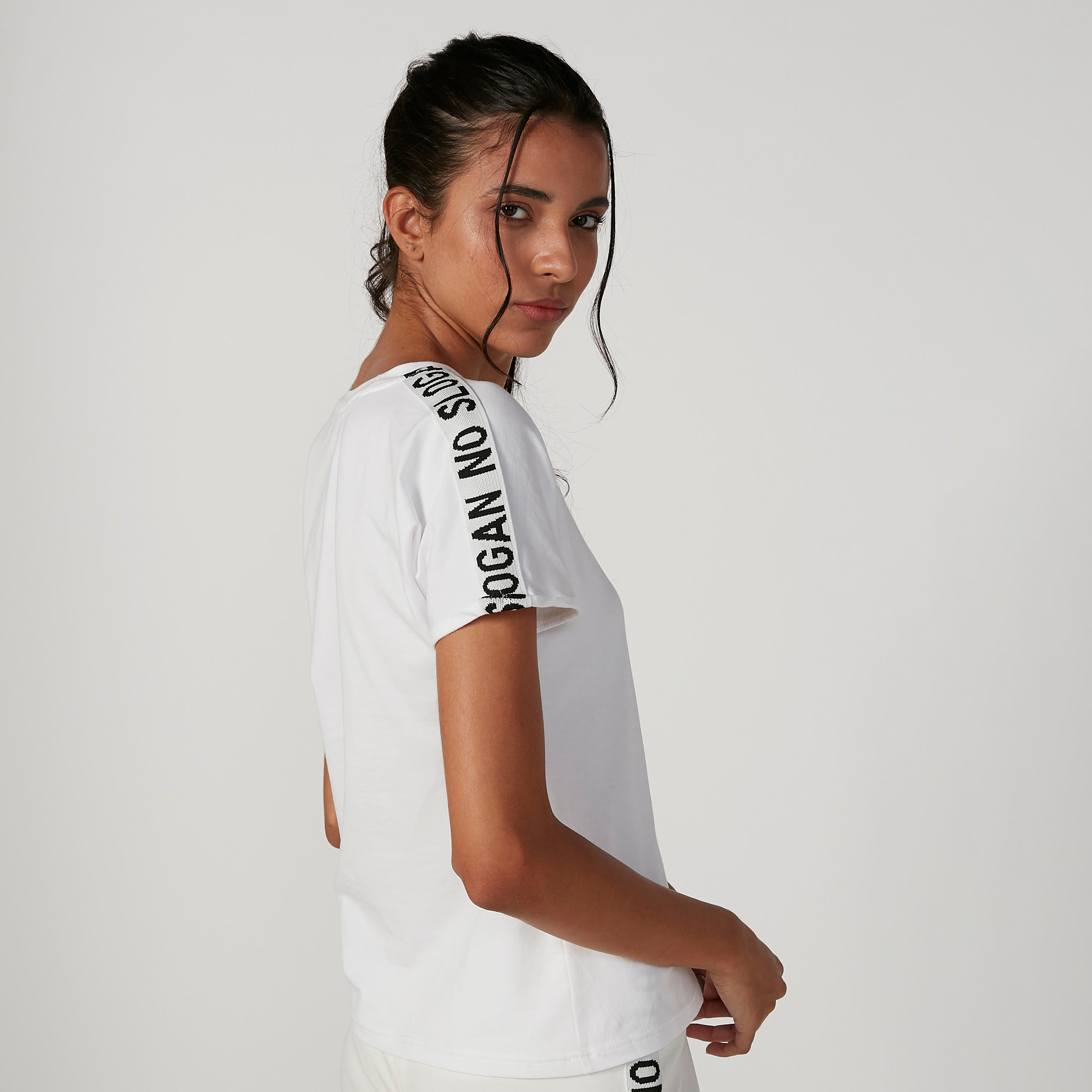 تيشيرت بأكمام قصيرة وشريطة وطبعات-women-clothing-tshirts-image-3