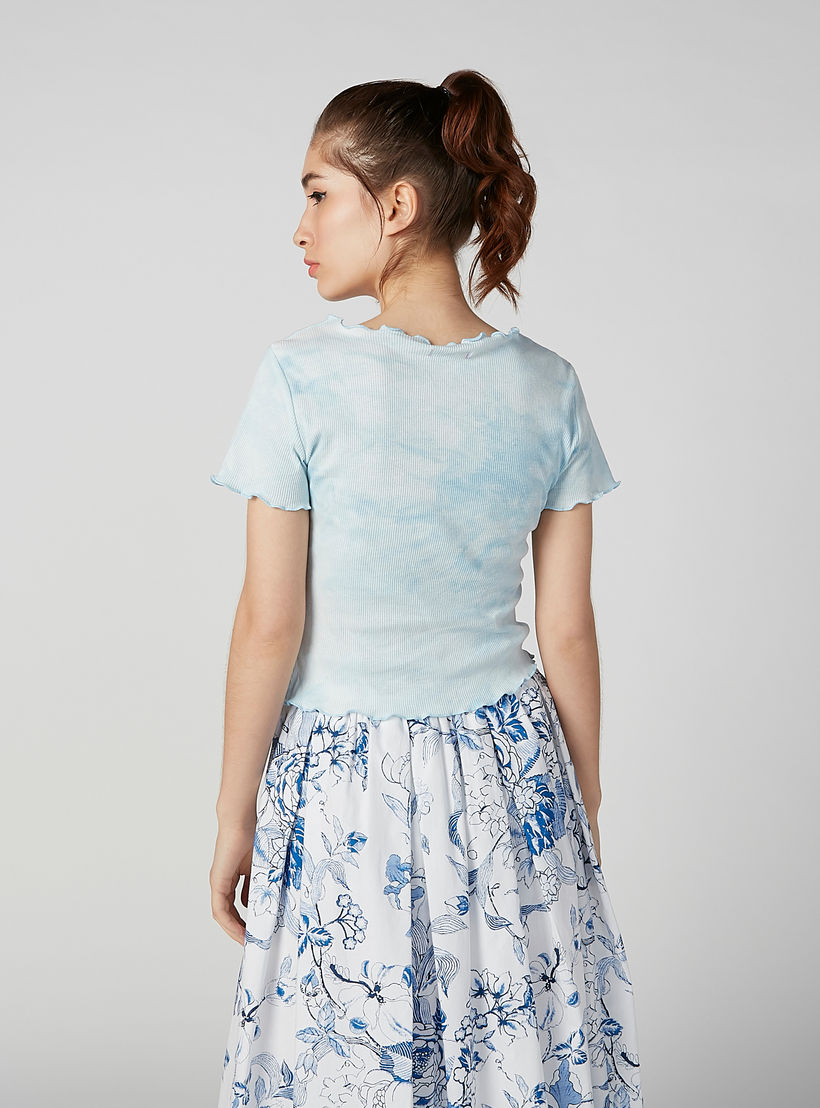 تيشيرت سكيني بارز الملمس بياقة مستديرة وأكمام قصيرة-women-clothing-tshirts-image-4