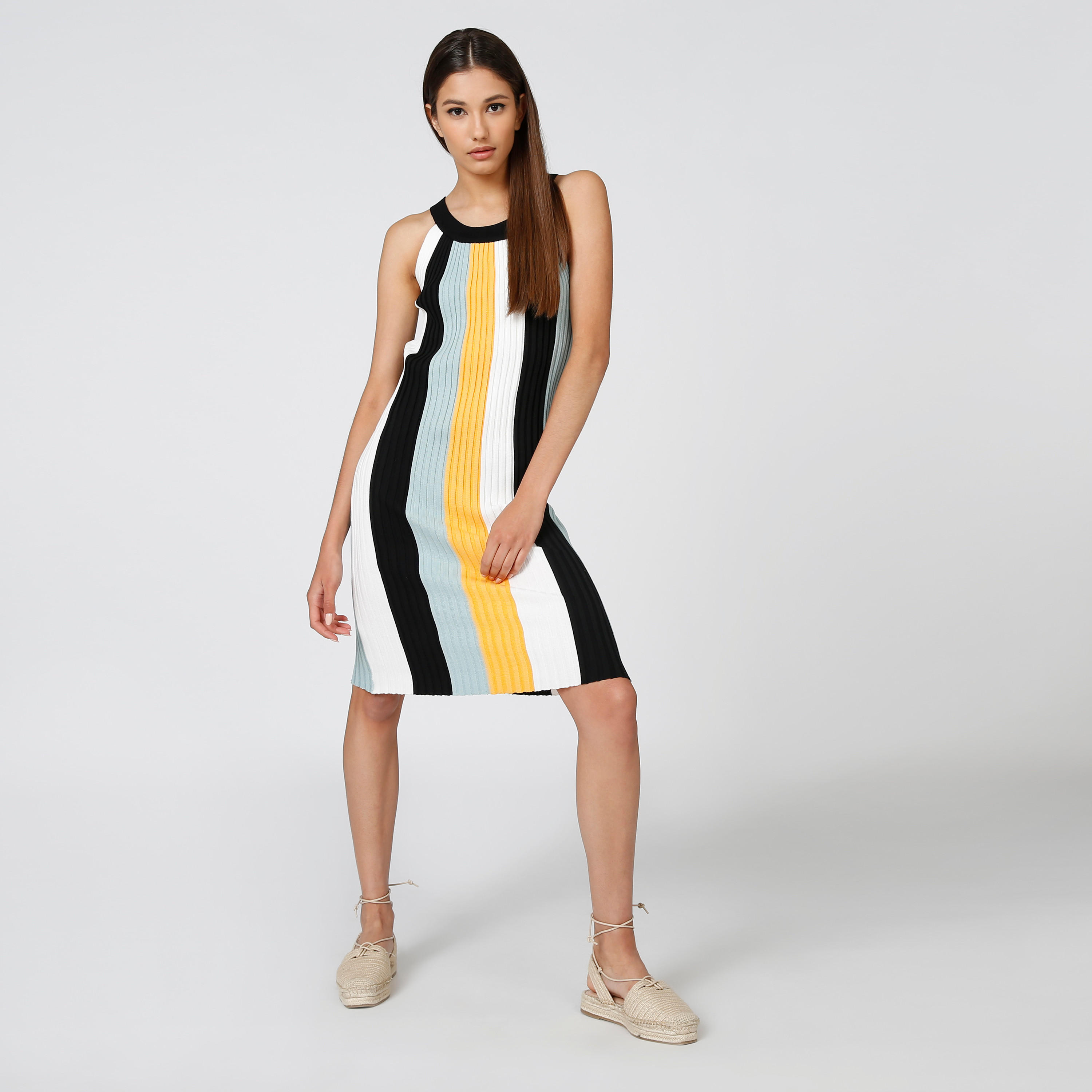 فستان ميدي واسع مقلّم دون أكمام بياقة مستديرة-women-clothing-dresses-image-3