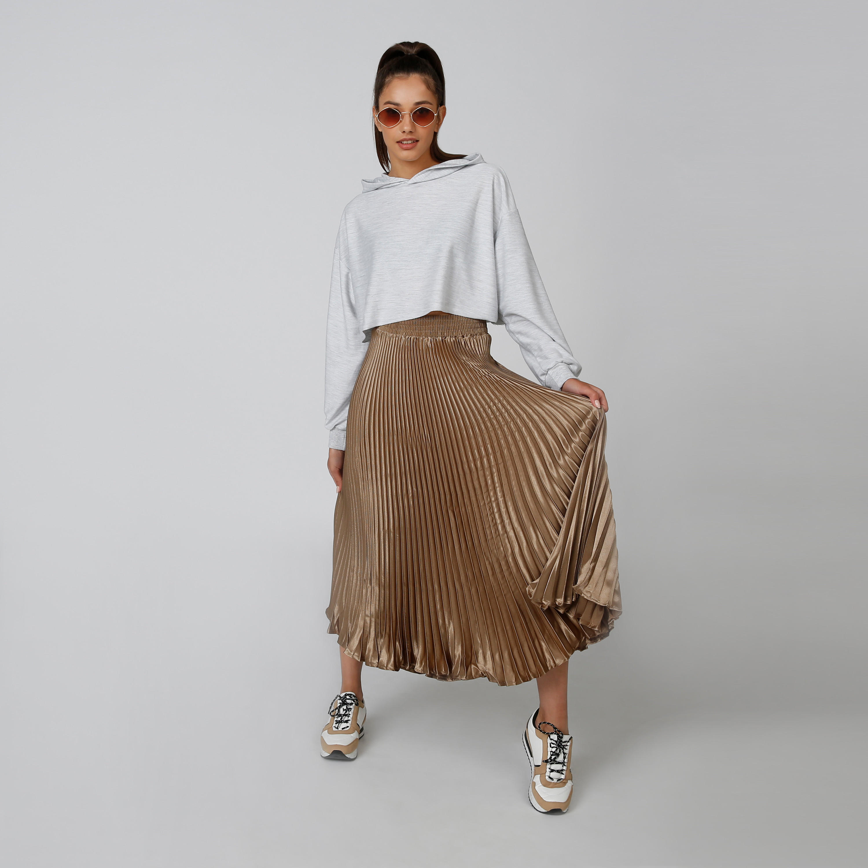 تنورة ميدي إيه لاين بخصر مطّاطي وثنيات-women-clothing-bottoms-skirts-image-4