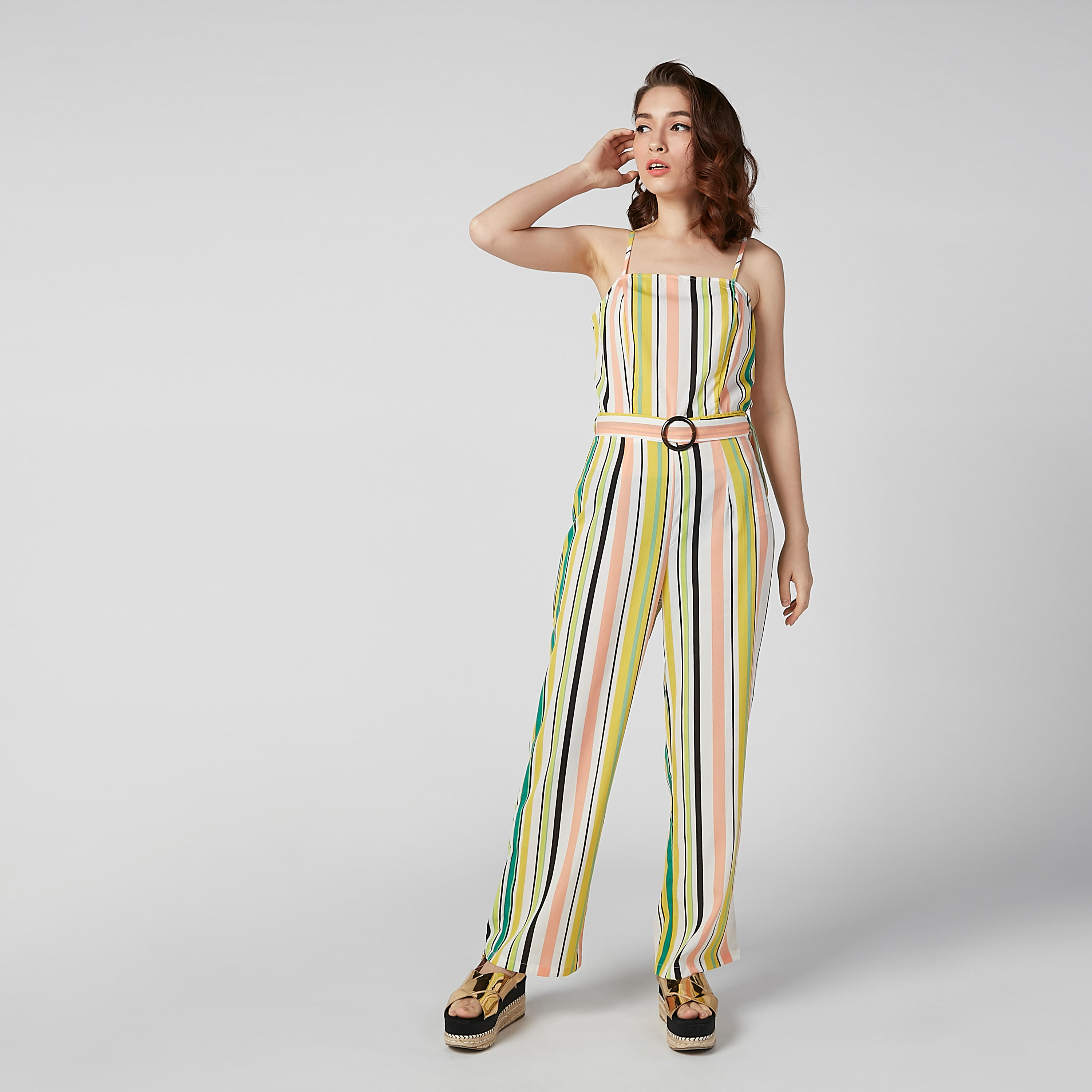 أفرول مقلّم بحمّالات رفيعة قابلة للتعديل وحزام-women-clothing-jumpsuits-image-6