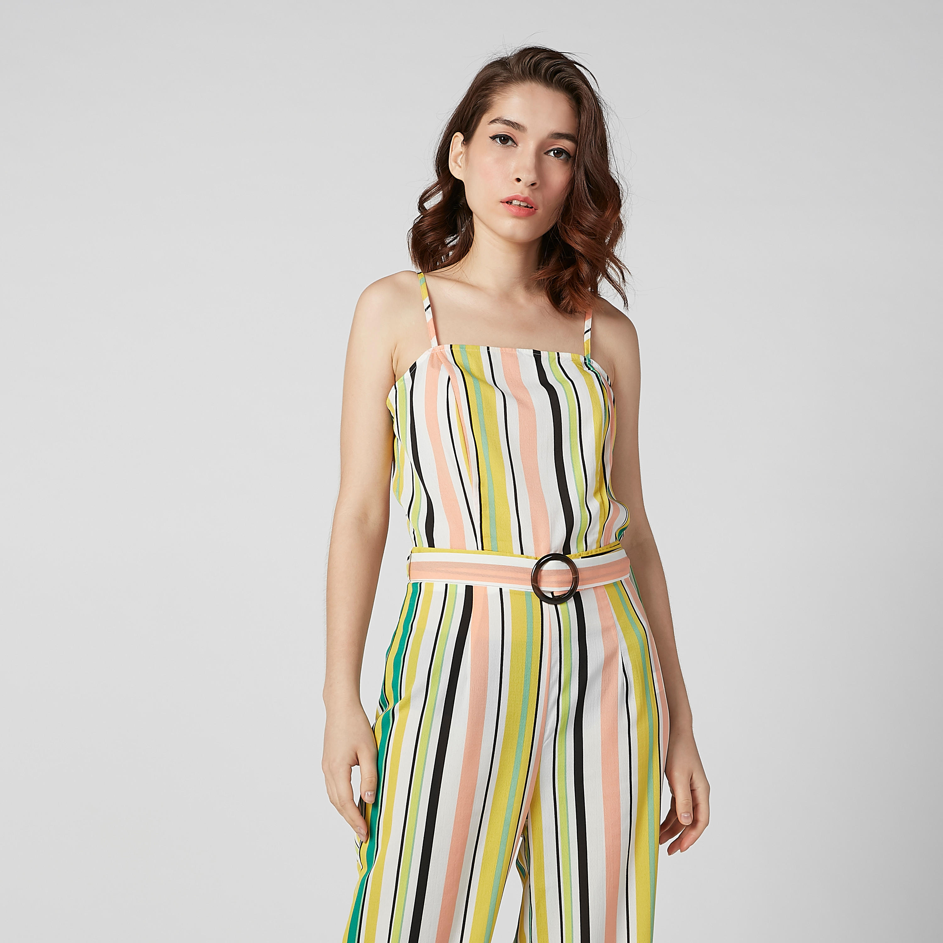 أفرول مقلّم بحمّالات رفيعة قابلة للتعديل وحزام-women-clothing-jumpsuits-image-4