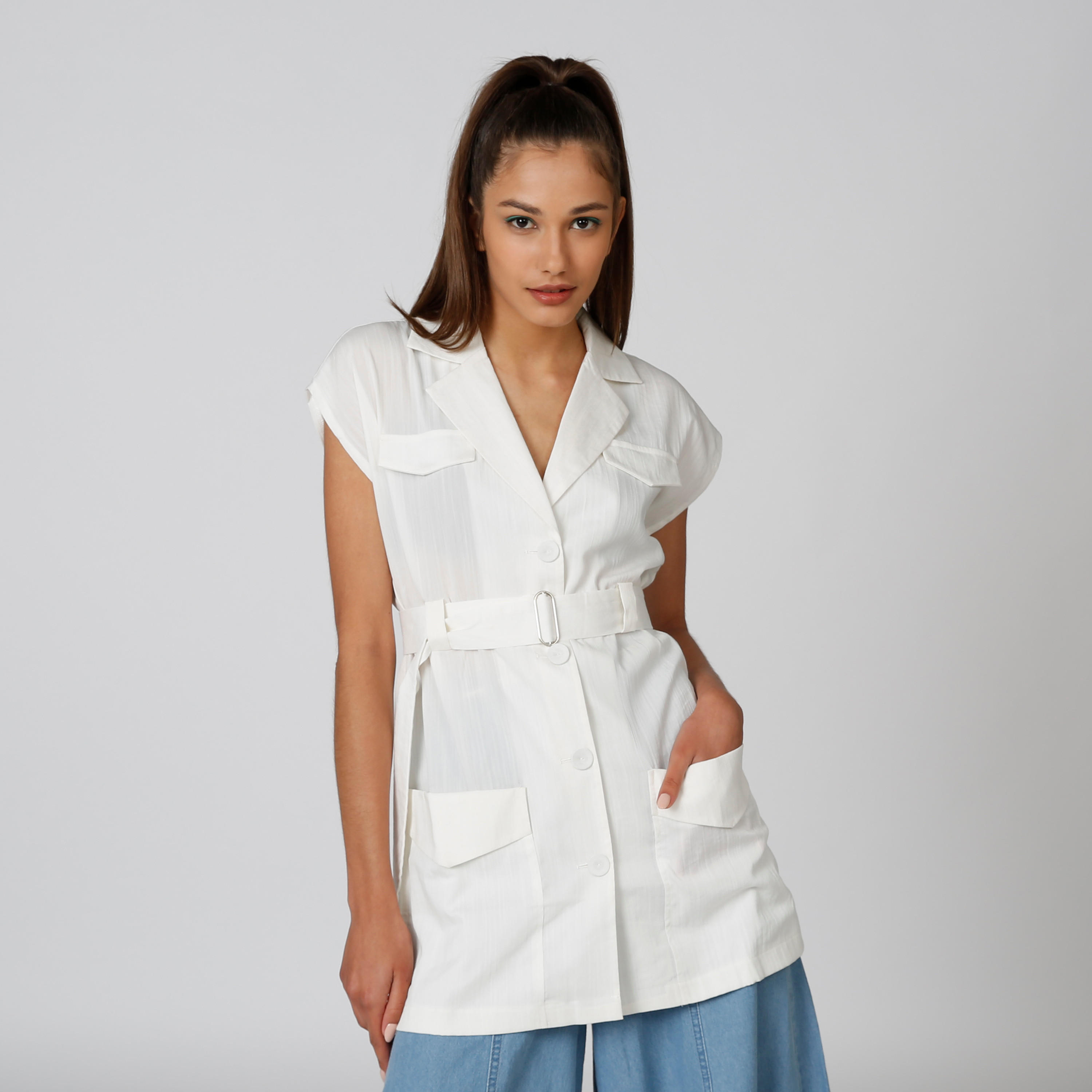 2Xtremz Solid Lapel Collared Sleevelees Trench Coat-women-clothing-coatsandjackets-coats-image-3