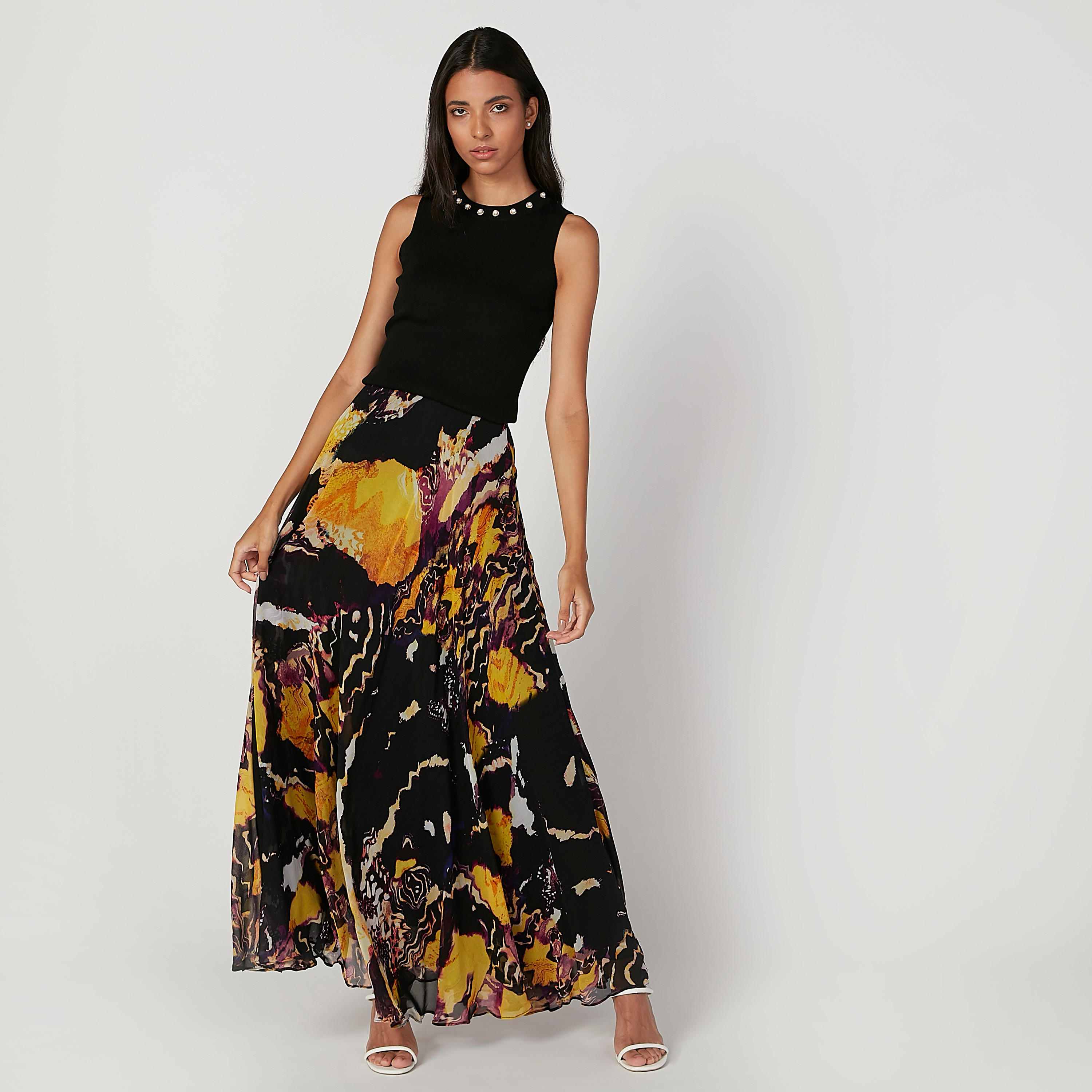 بلوزة دون أكمام بياقة مستديرة وتفاصيل لؤلؤ-women-clothing-shirtsandblouses-blouses-image-4