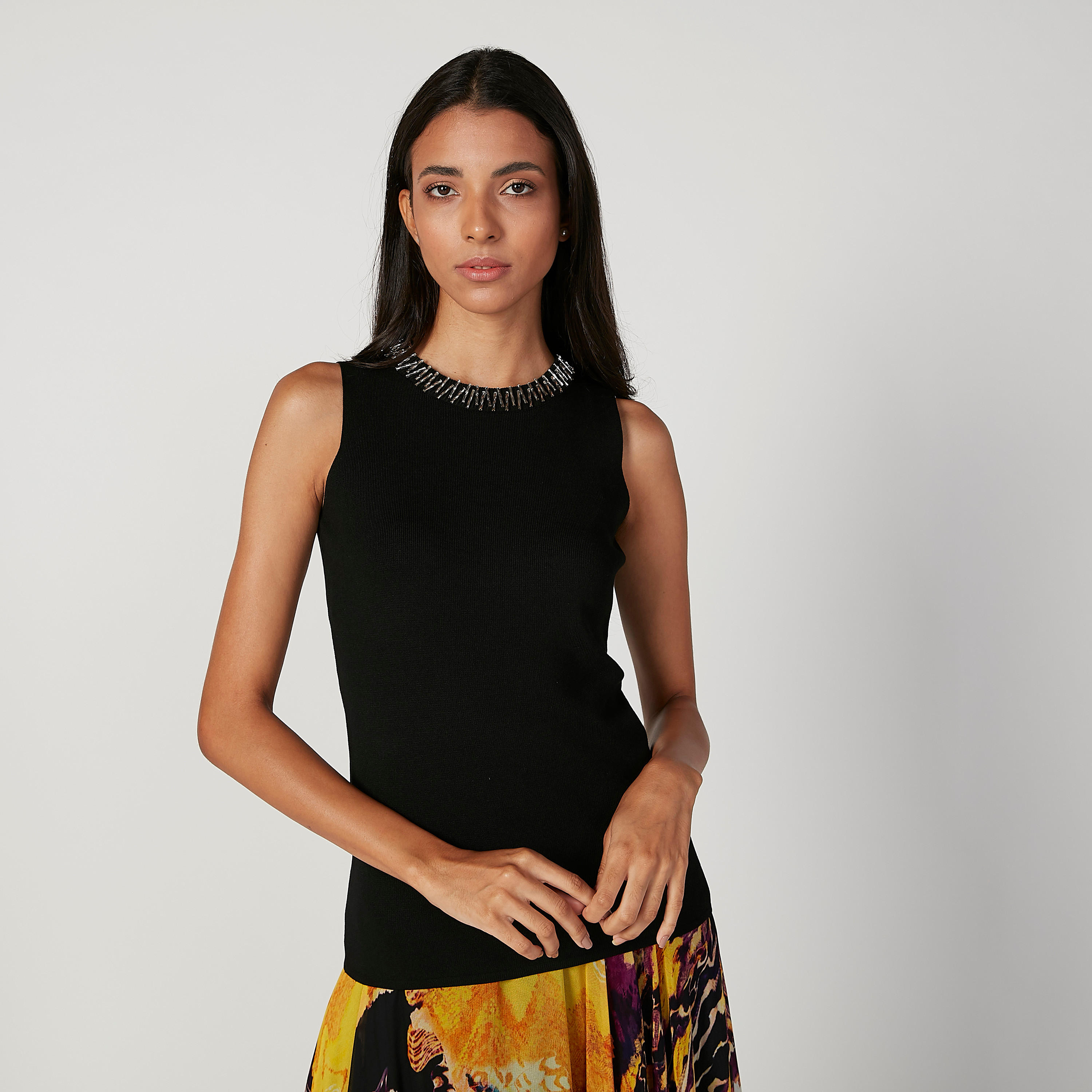 بلوزة دون أكمام بياقة مستديرة وتزيينات-women-clothing-shirtsandblouses-blouses-image-1