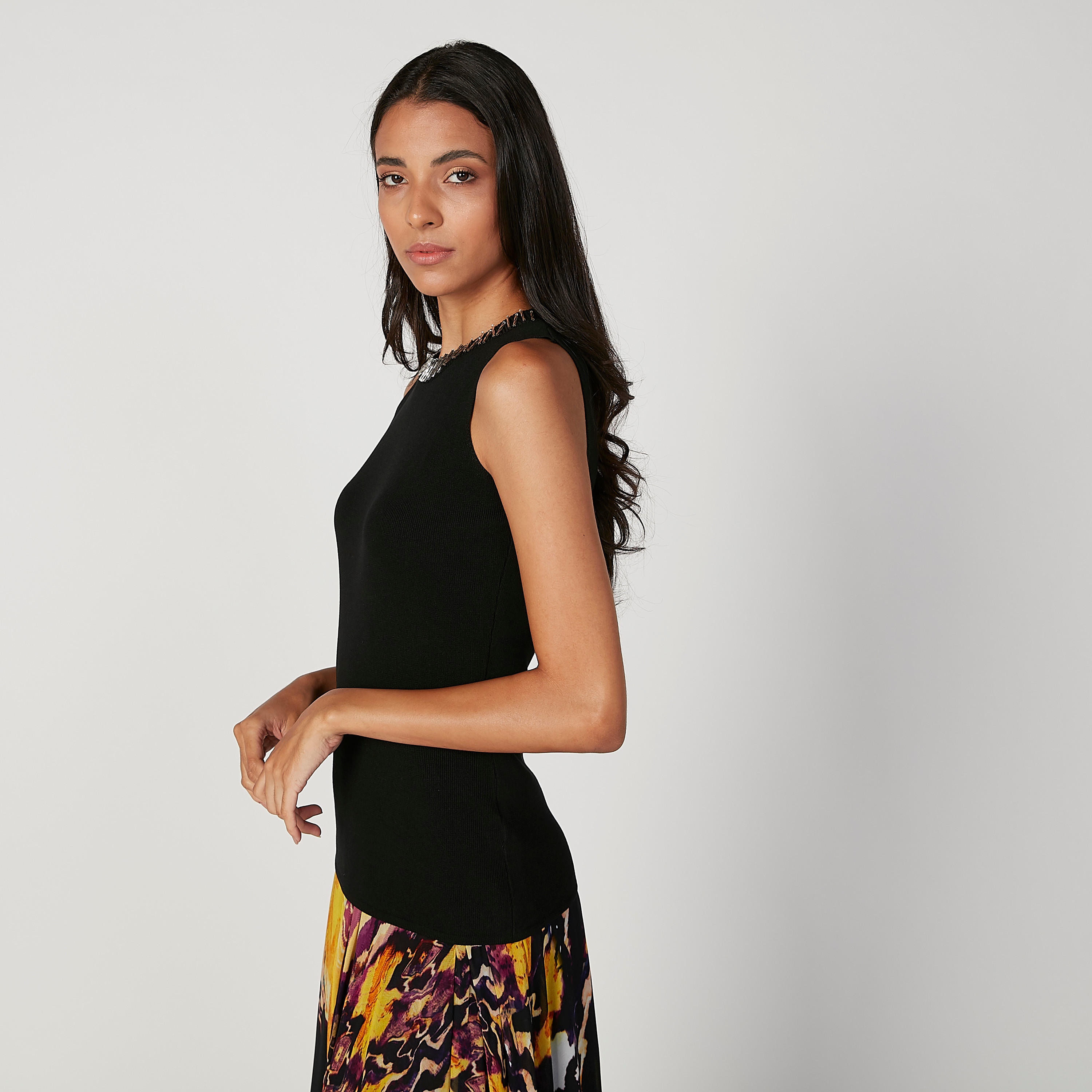بلوزة دون أكمام بياقة مستديرة وتزيينات-women-clothing-shirtsandblouses-blouses-image-3