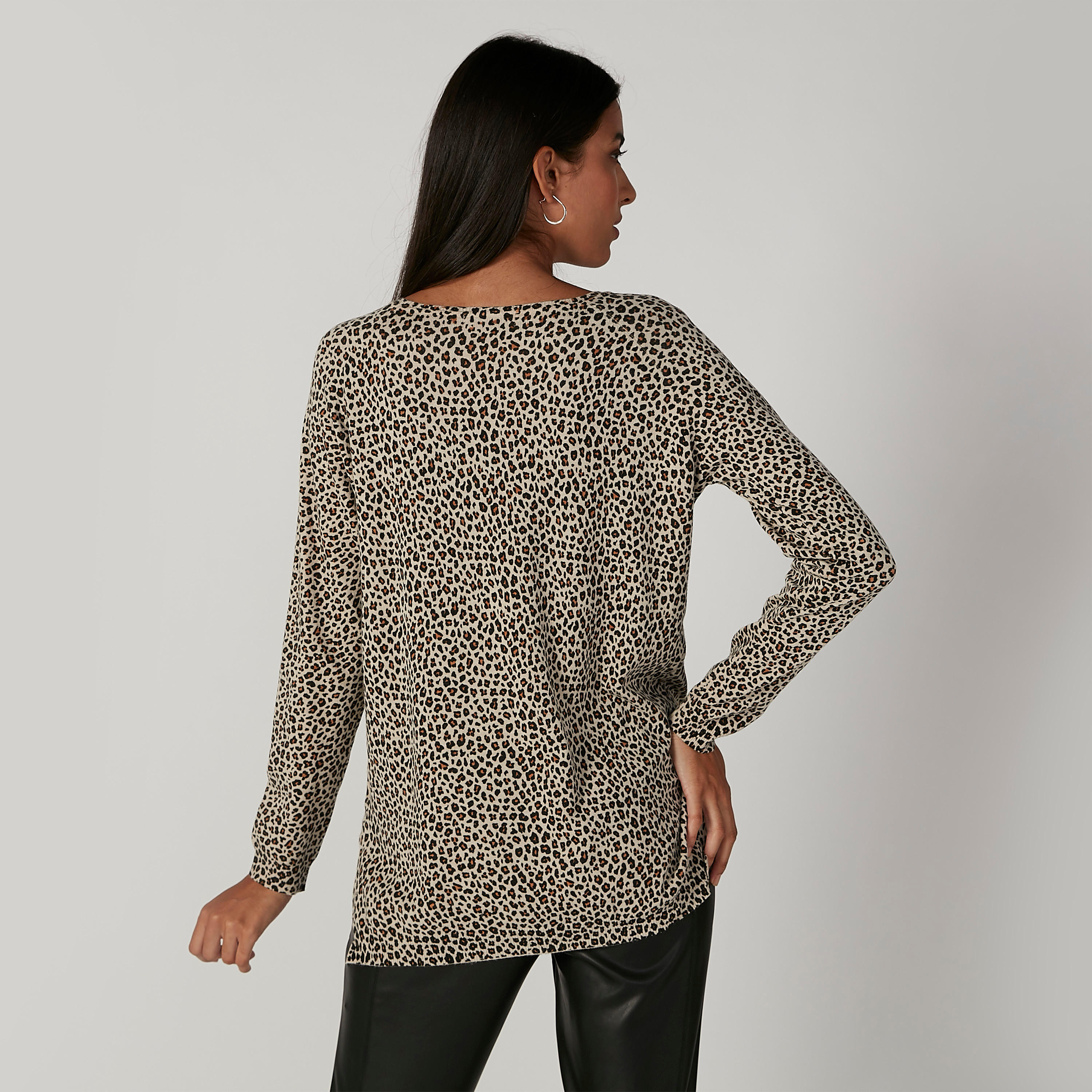 كنزة بياقة قارب وأكمام طويلة وطبعات حيوانات-women-clothing-cardigansandjumpers-jumpers-image-2