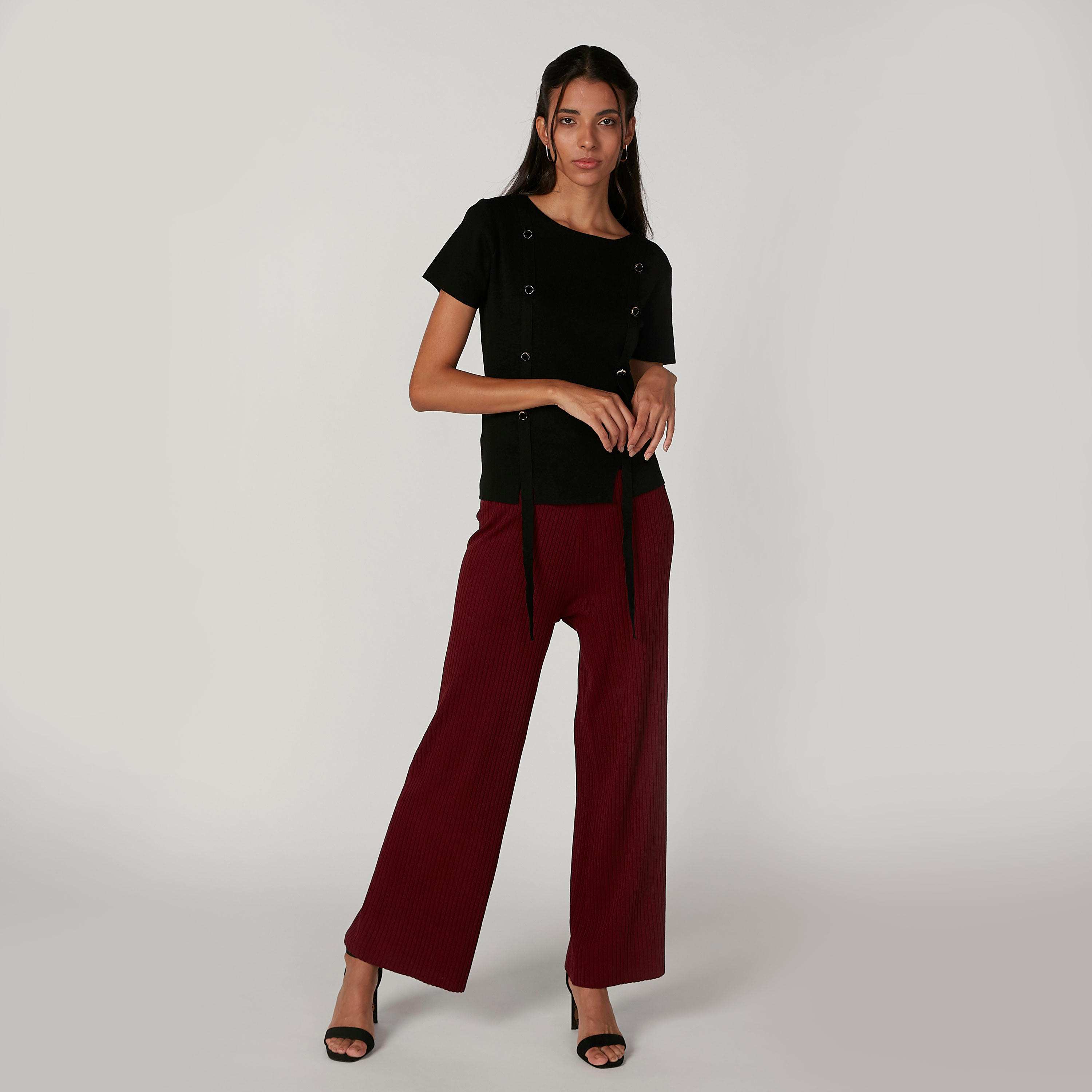 بنطلون بالازو بارز الملمس بقصّة واسعة وخصر مطّاطي مرن-women-clothing-bottoms-trousers-image-3