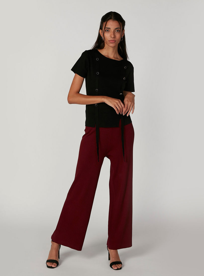 بنطلون بالازو بارز الملمس بقصّة واسعة وخصر مطّاطي مرن-women-clothing-bottoms-trousers-image-3