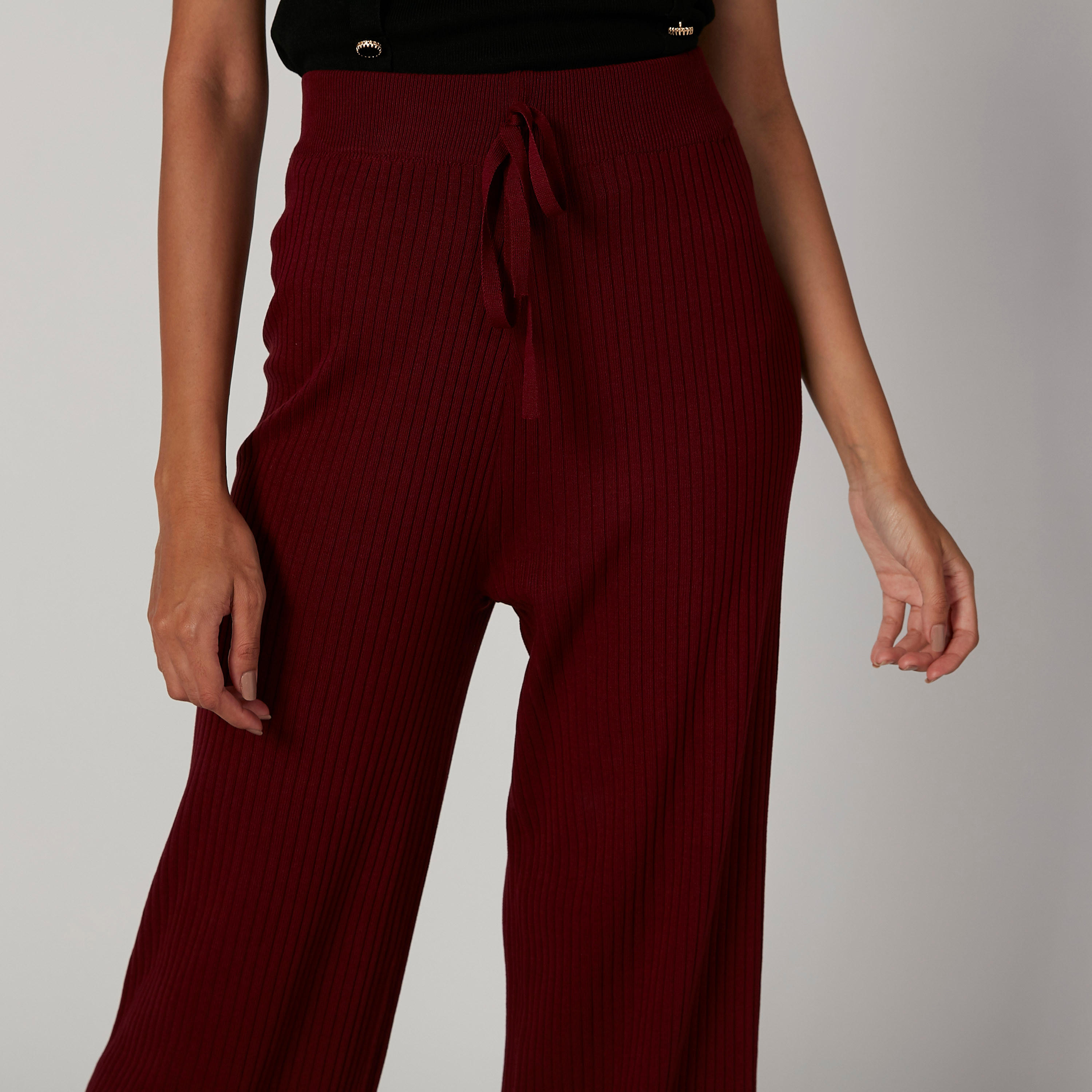 بنطلون بالازو بارز الملمس بقصّة واسعة وخصر مطّاطي مرن-women-clothing-bottoms-trousers-image-5
