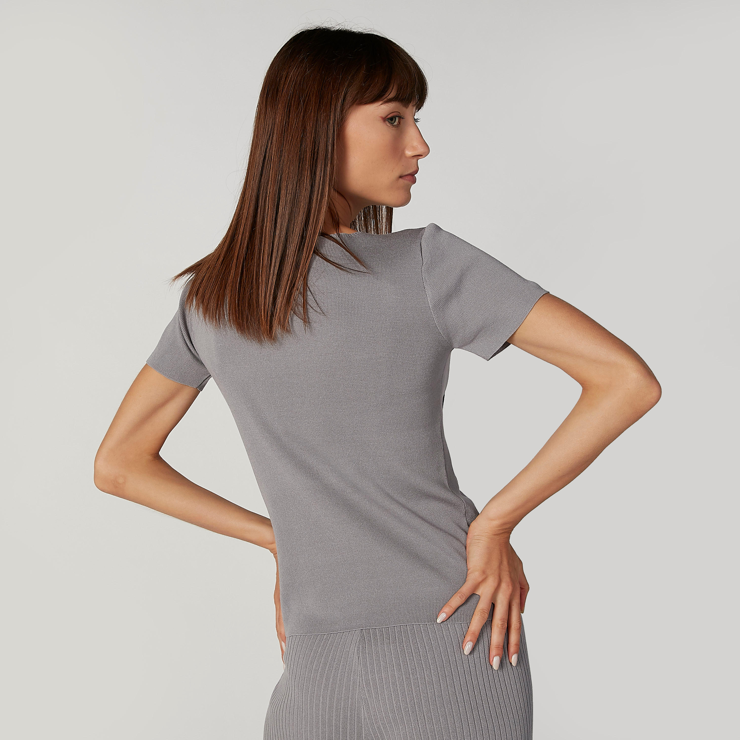 بلوزة بارزة الملمس بأكمام قصيرة وأزرار-women-clothing-shirtsandblouses-blouses-image-2