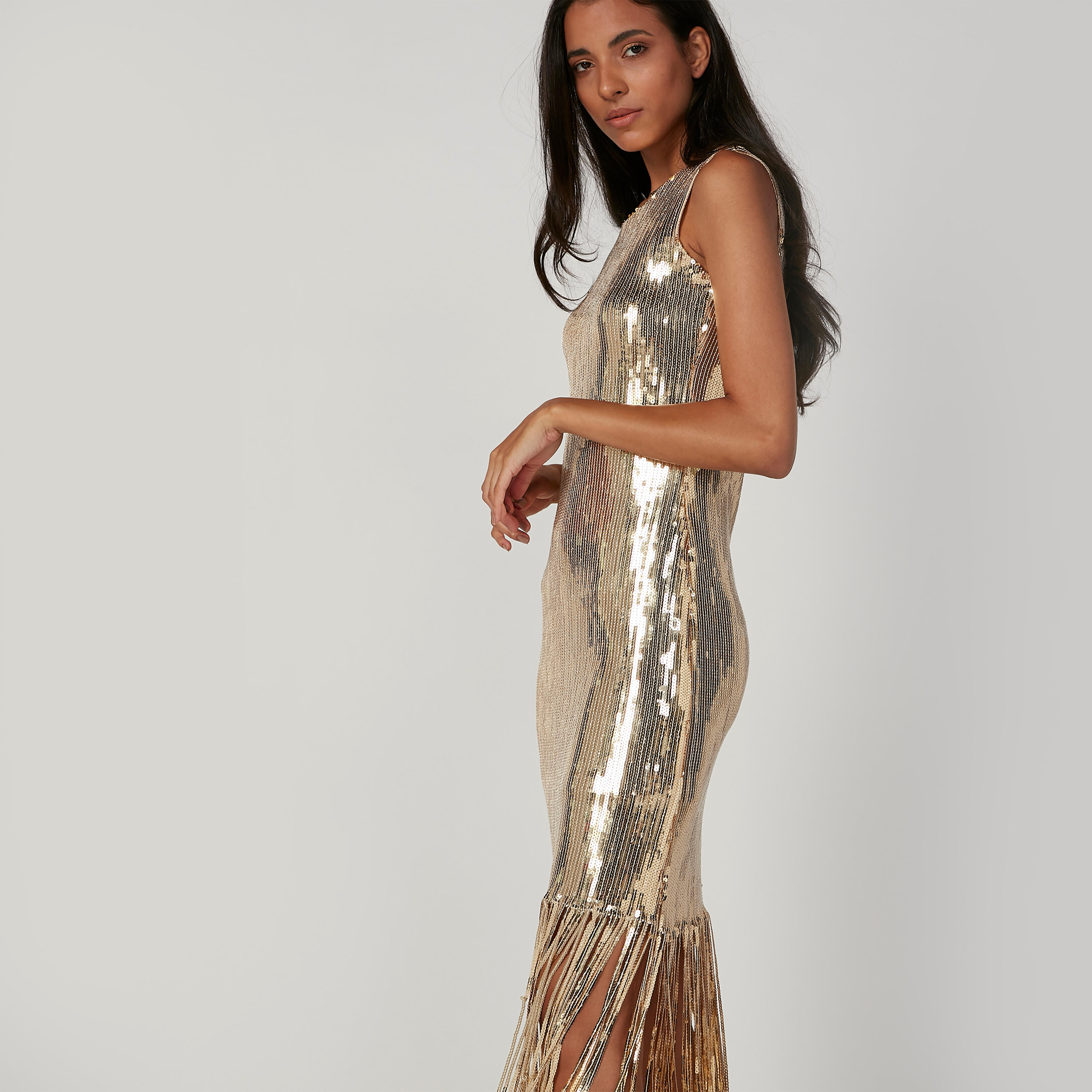 فستان ميدي مزيّن دون أكمام بياقة مستديرة وشراشيب-women-clothing-dresses-image-5