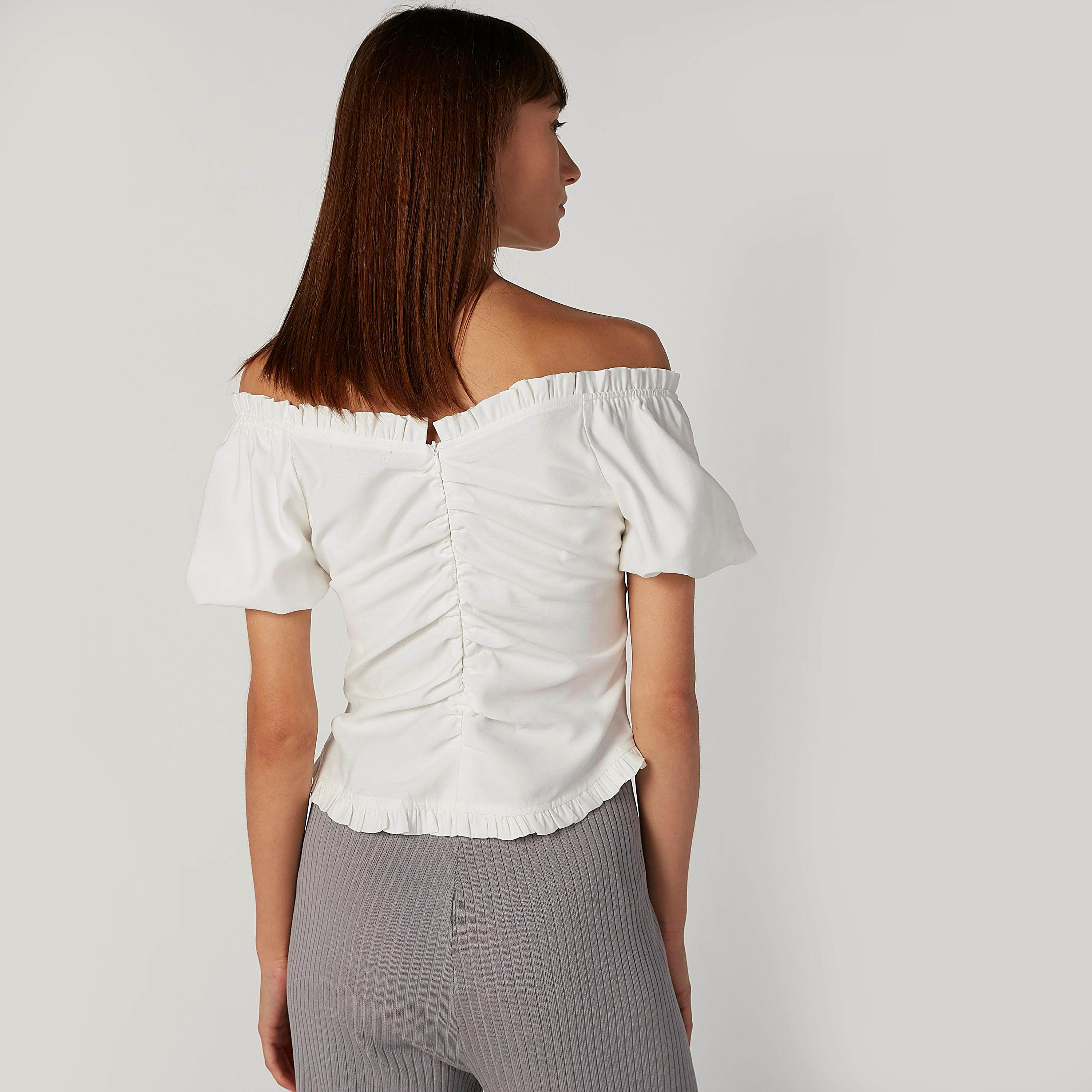 بلوزة سكيني سادة بياقة طوق وأكمام قصيرة-women-clothing-shirtsandblouses-blouses-image-2