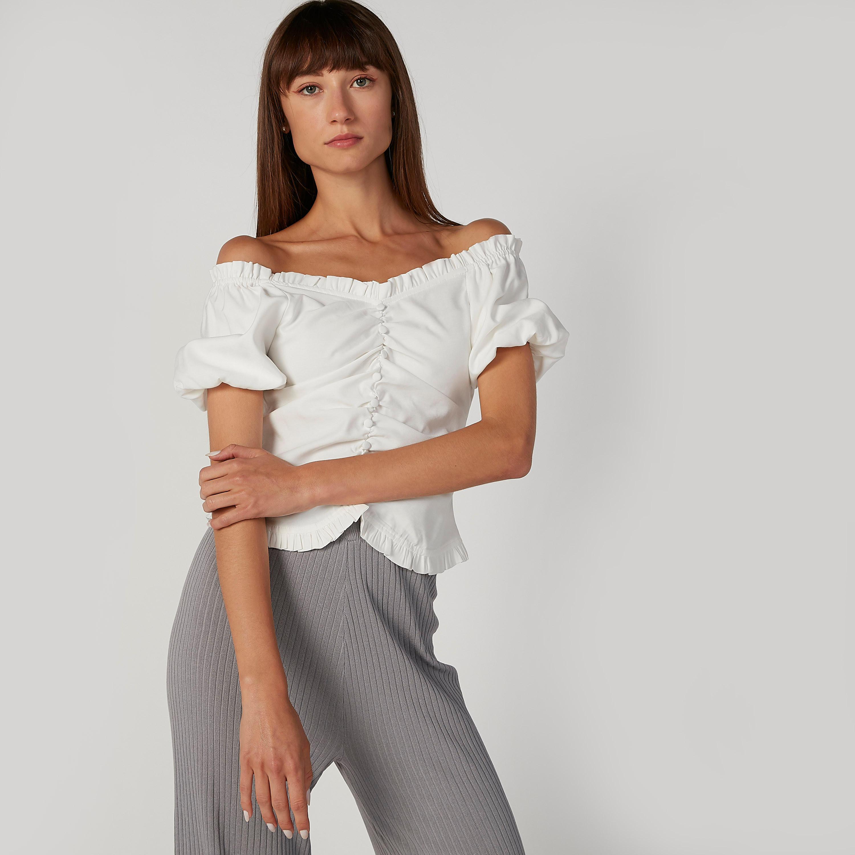 بلوزة سكيني سادة بياقة طوق وأكمام قصيرة-women-clothing-shirtsandblouses-blouses-image-3