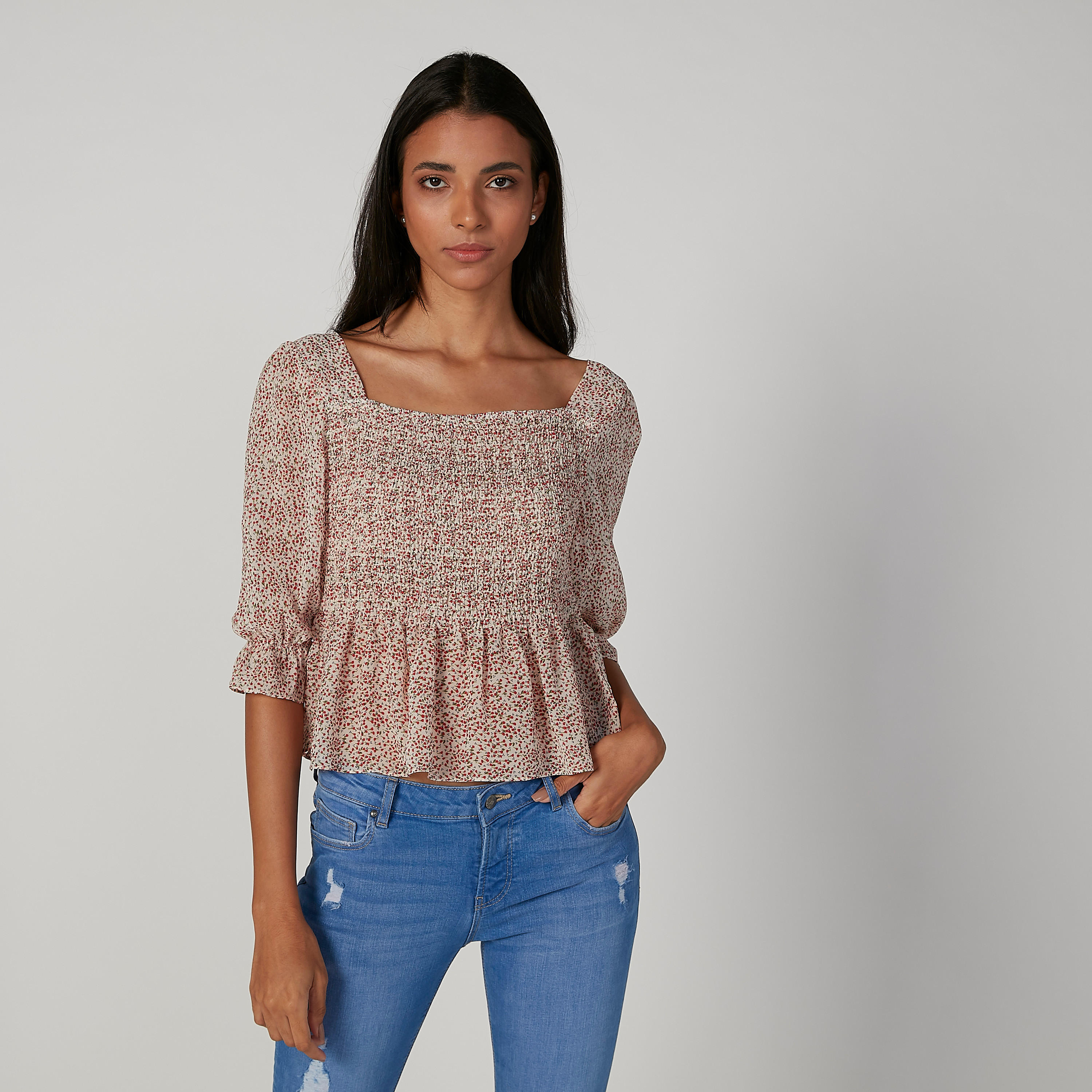بلوزة قصيرة سكيني بياقة مربّعة وأكمام 3/4 وطبعات-women-clothing-shirtsandblouses-blouses-image-3