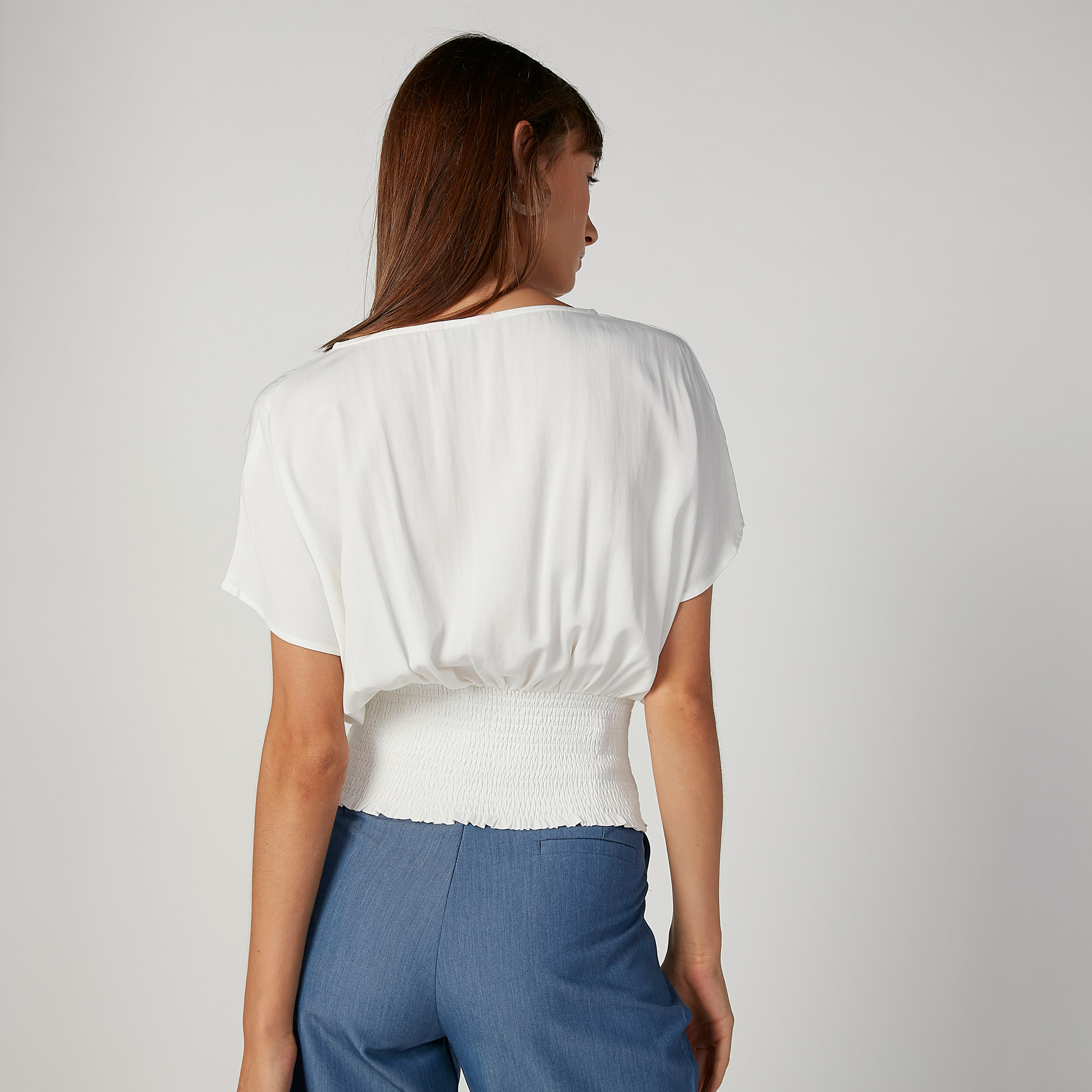 بلوزة سادة بياقة V ودرزات-women-clothing-shirtsandblouses-blouses-image-4