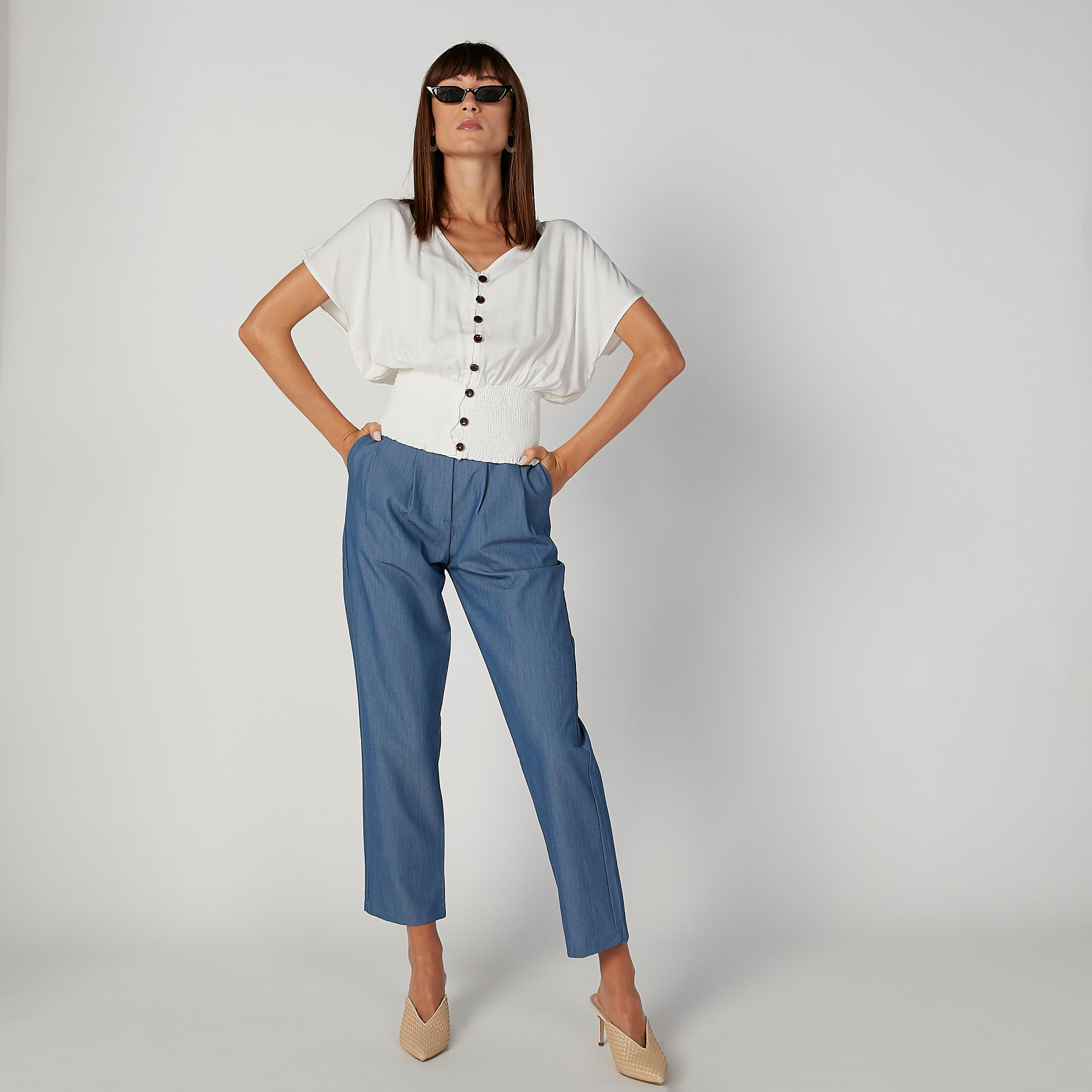 بلوزة سادة بياقة V ودرزات-women-clothing-shirtsandblouses-blouses-image-3
