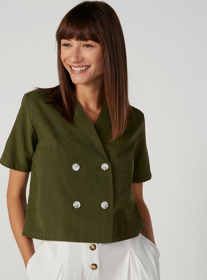 بليزر سادة بقصّة واسعة وأكمام قصيرة-women-clothing-coatsandjackets-blazers-image-5