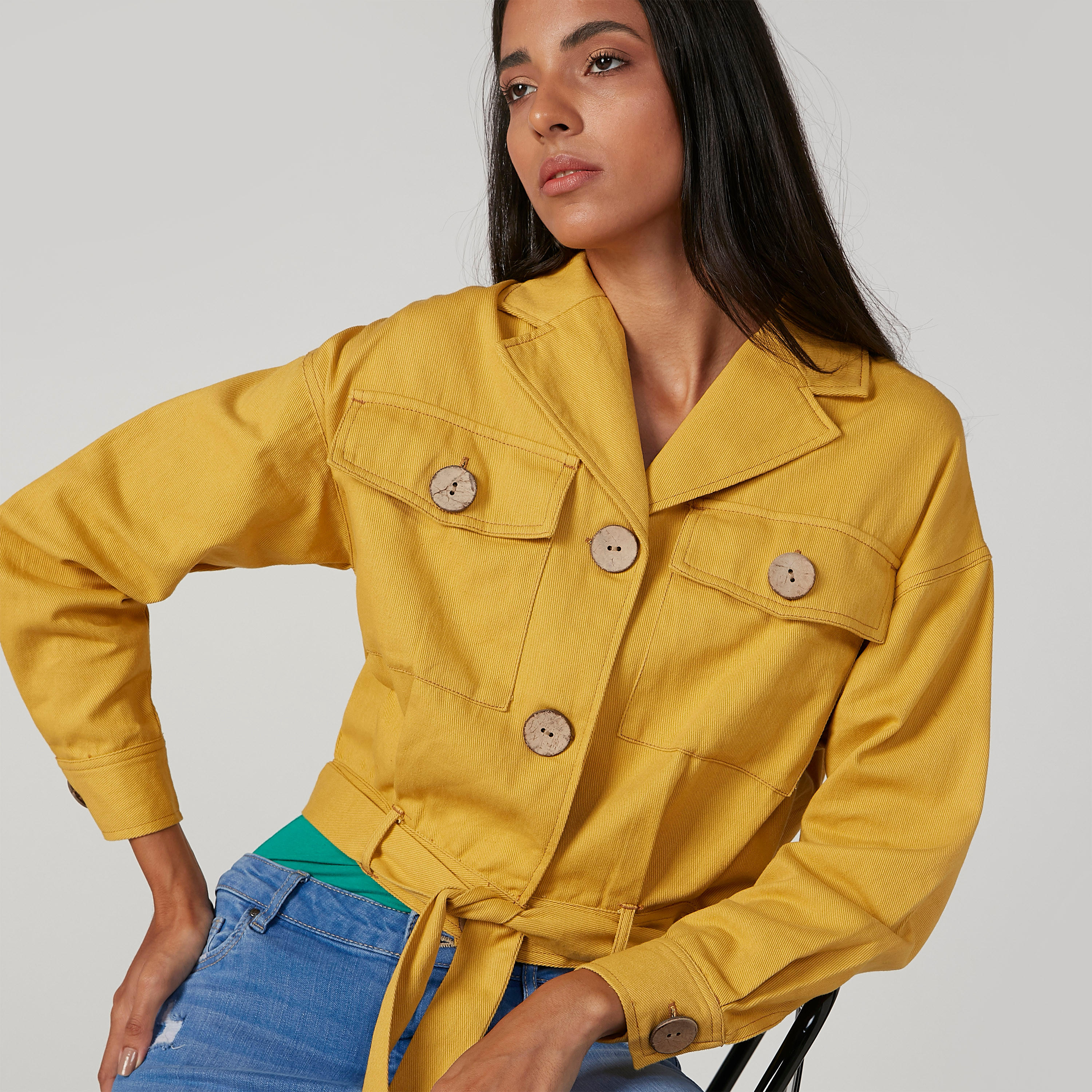 جاكيت بارز الملمس بقصّة واسعة وأربطة وجيوب بطية-women-winterwear-coatsandjackets-jackets-image-1