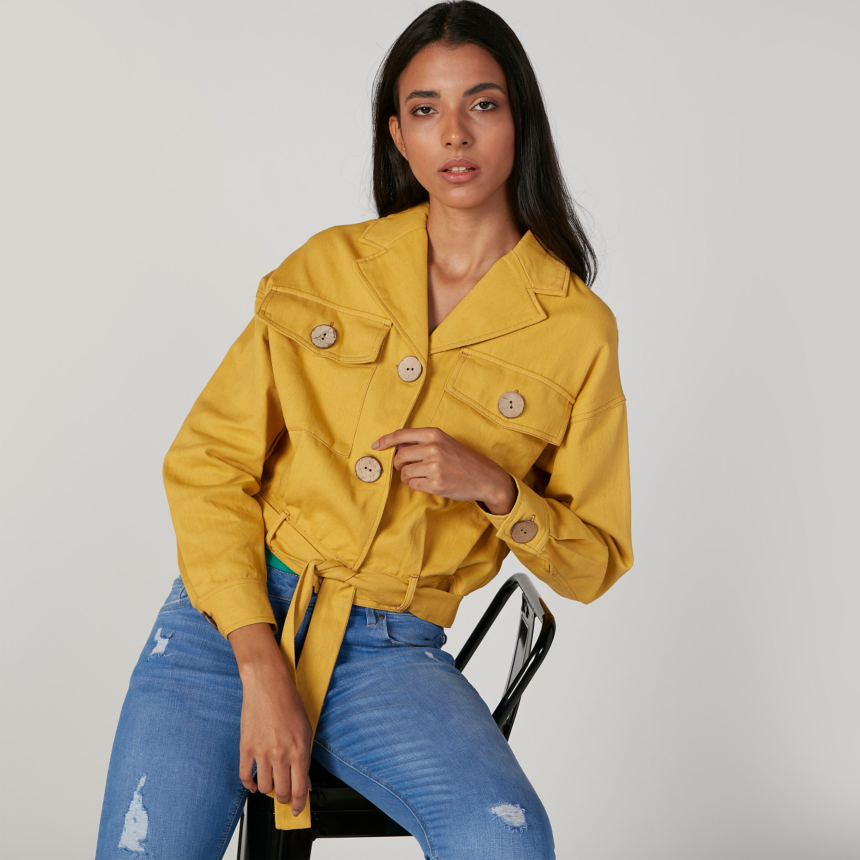 جاكيت بارز الملمس بقصّة واسعة وأربطة وجيوب بطية-women-winterwear-coatsandjackets-jackets-image-4