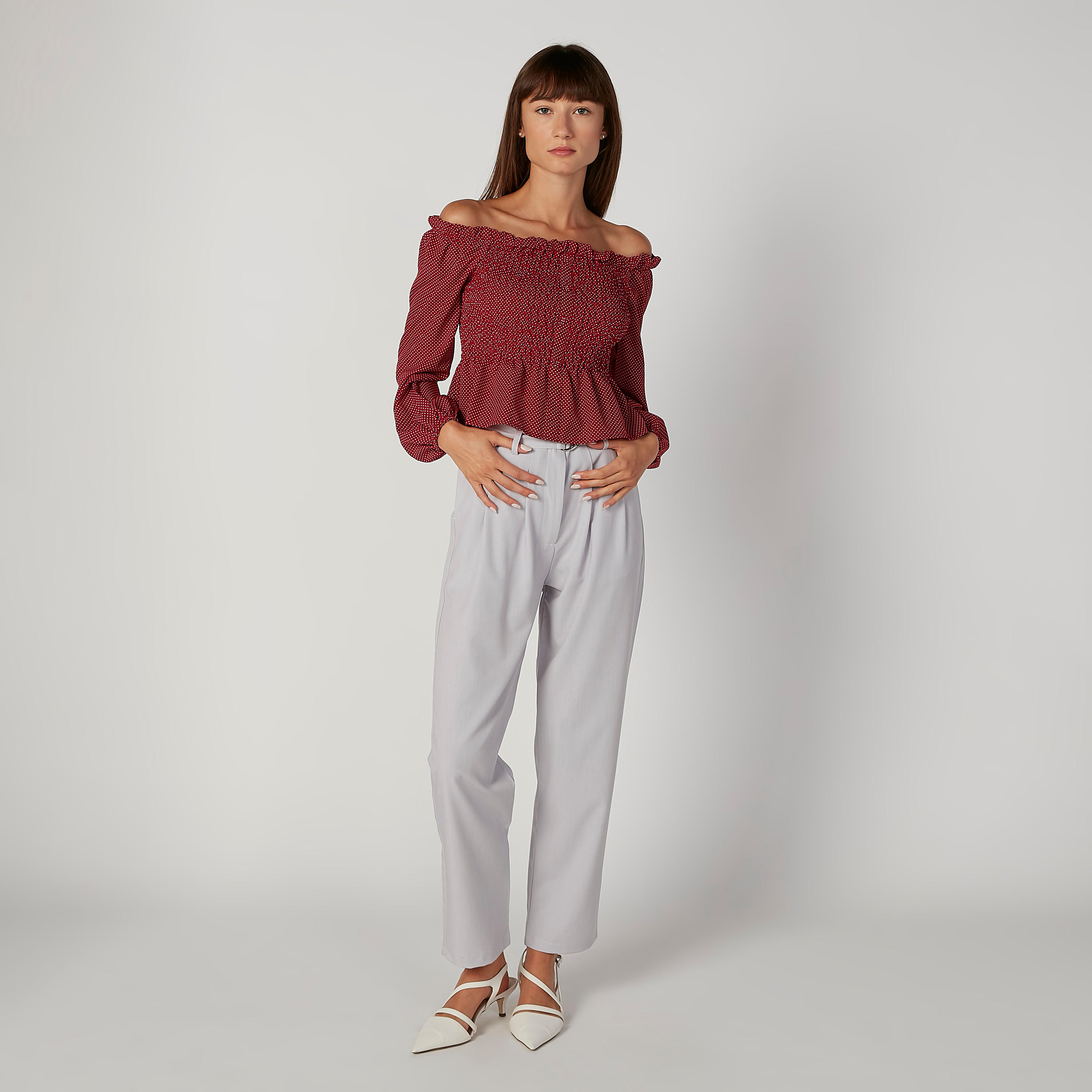 بلوزة سليم بياقة طوق وأكمام بيشوب وطبعات-women-clothing-shirtsandblouses-blouses-image-3