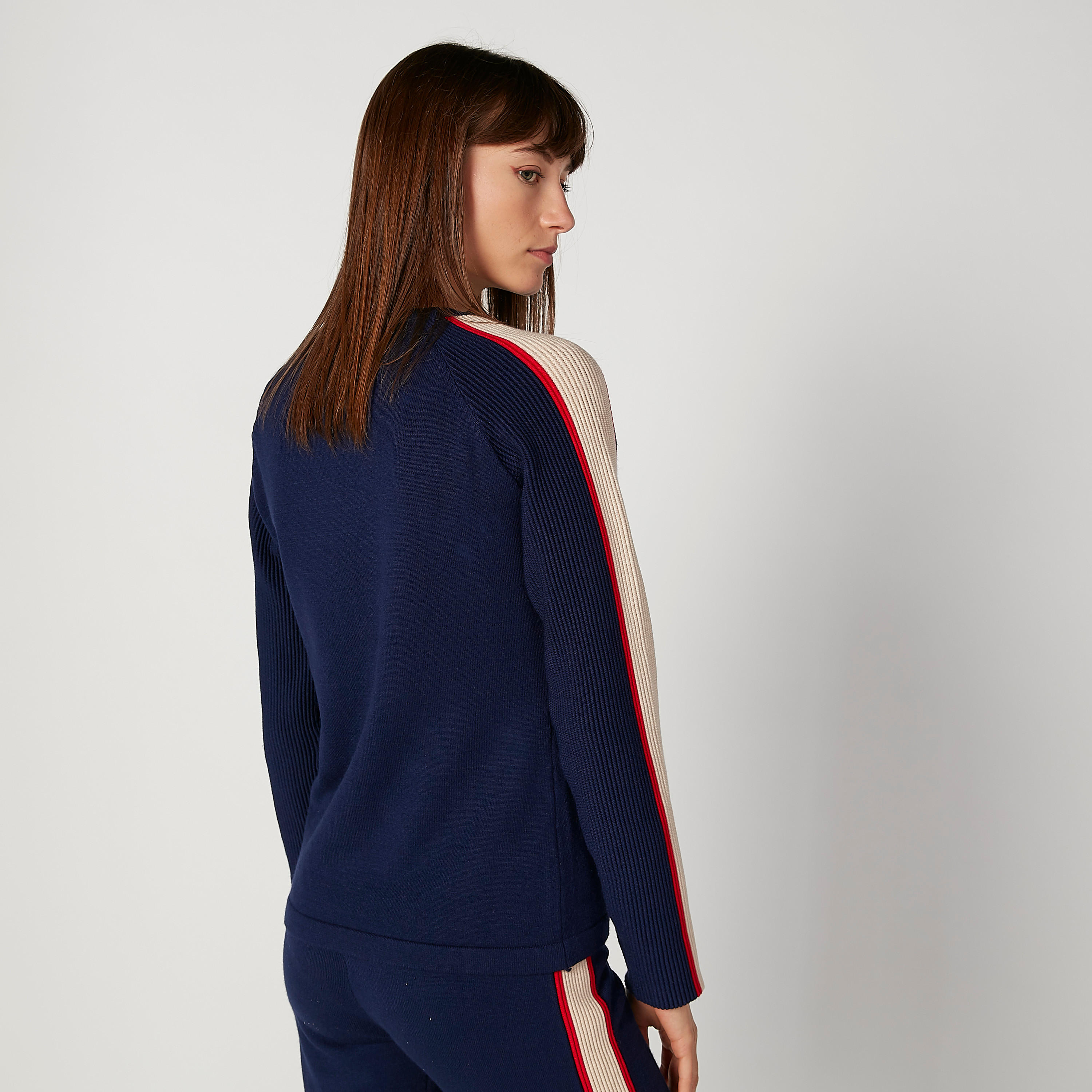 Textured Sweater with Round Neck and Long Sleeves-women-clothing-cardigansandjumpers-jumpers-image-2