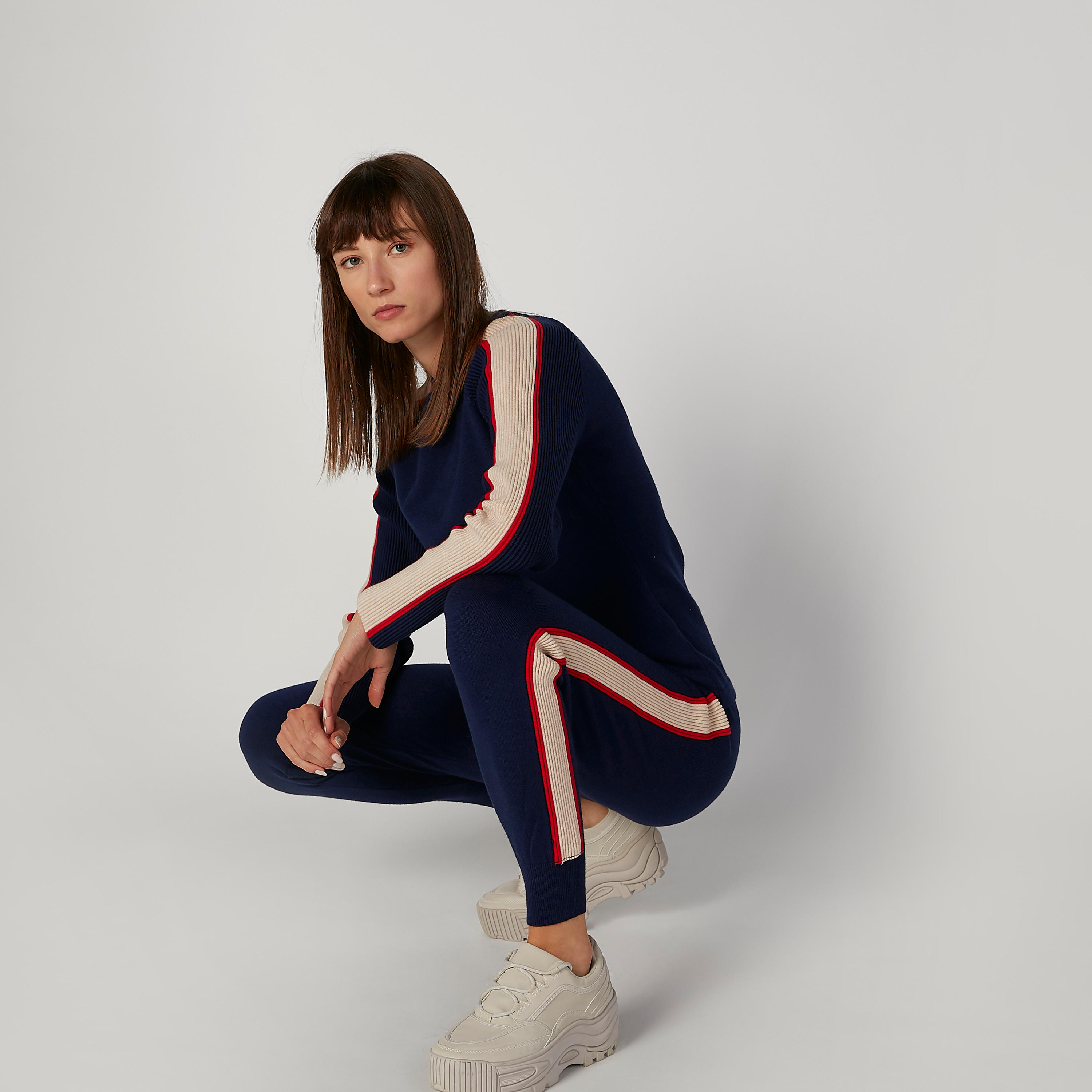 كنزة بارزة الملمس بياقة مستديرة وأكمام طويلة-women-clothing-cardigansandjumpers-jumpers-image-4