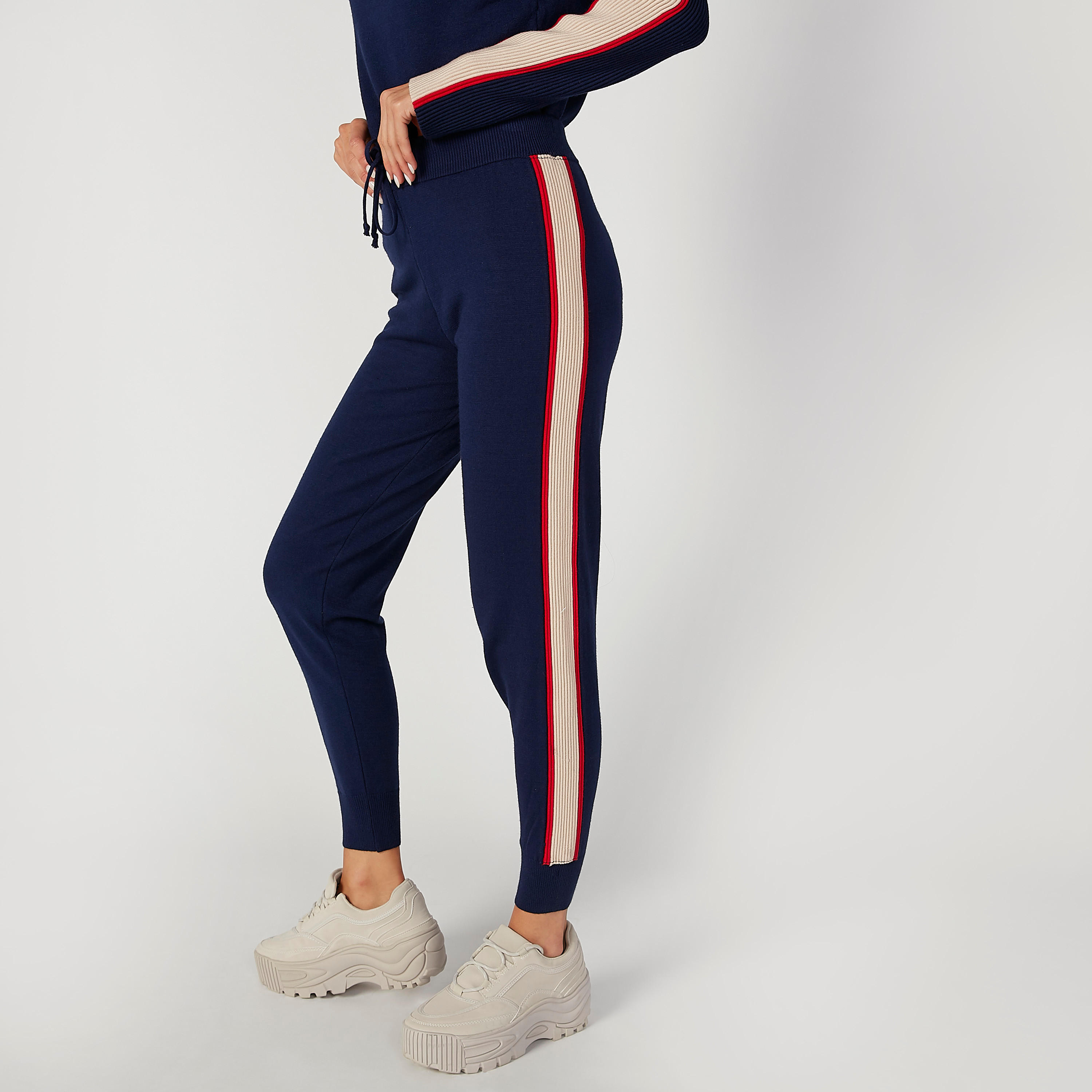 بنطلون رياضي بخصر مرن-women-clothing-bottoms-joggers-image-1