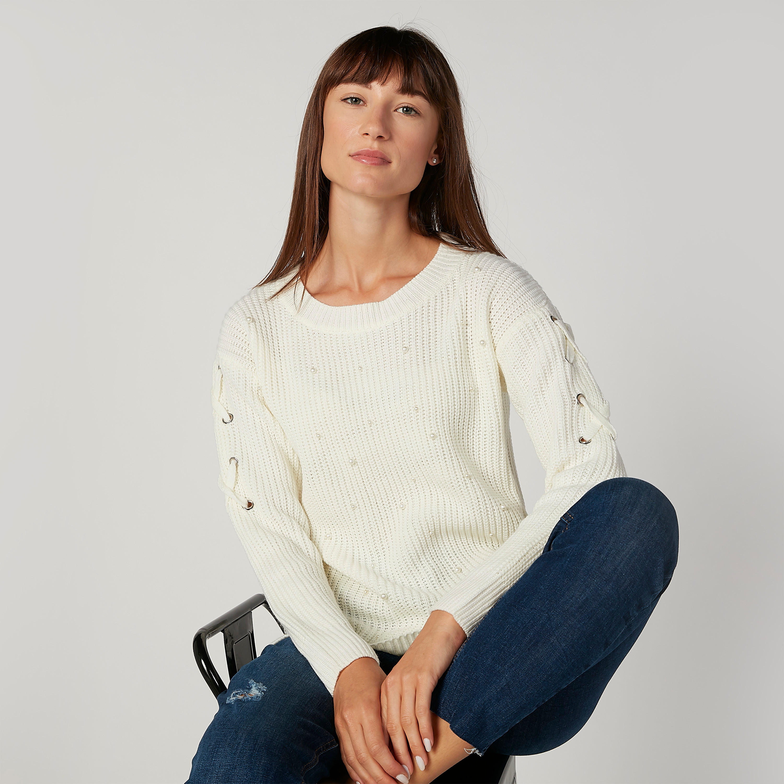 كنزة بأكمام طويلة وياقة مستديرة وتفاصيل لؤلؤ-women-clothing-cardigansandjumpers-jumpers-image-4